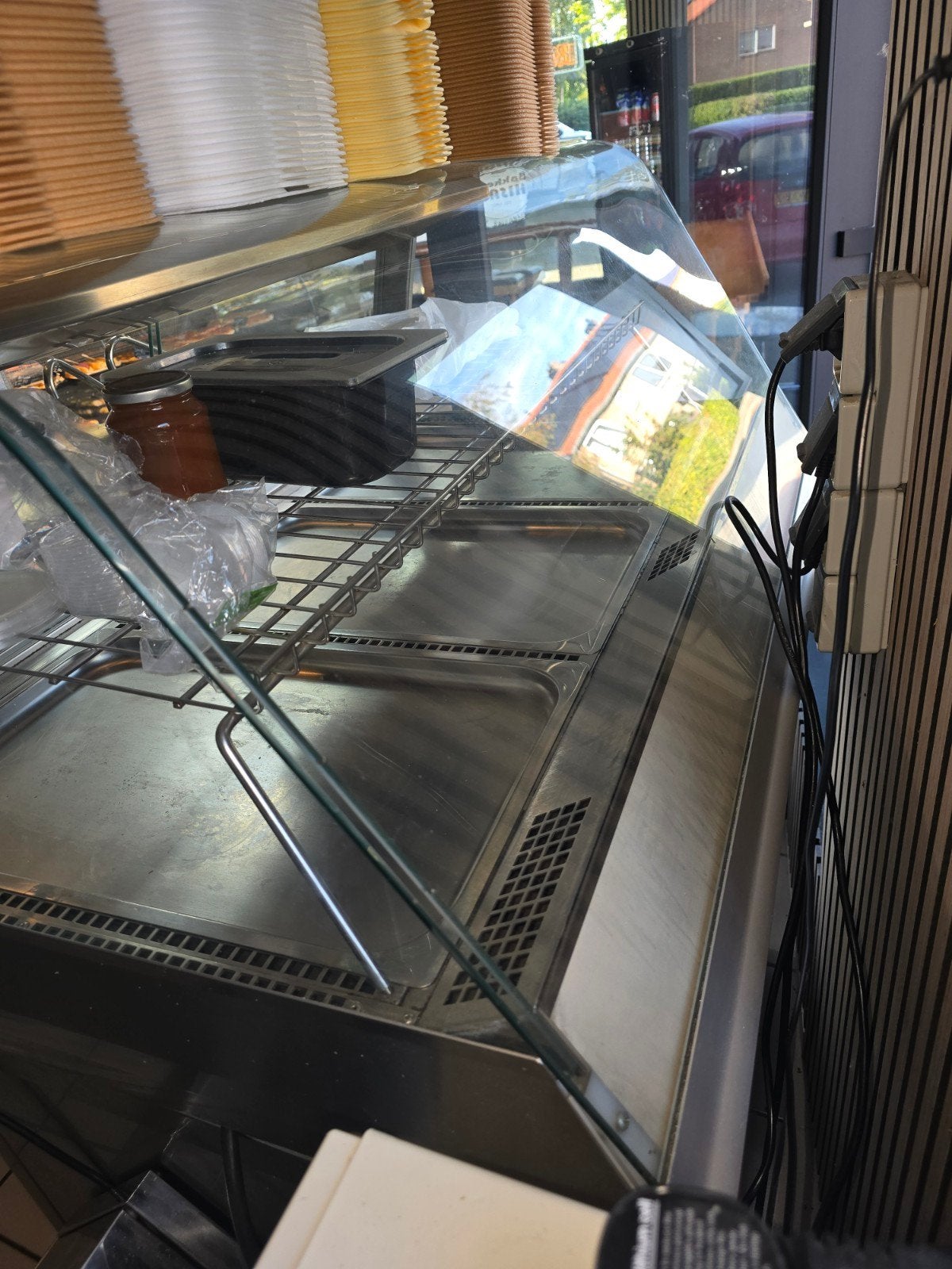 warmhoud vitrine, Ophalen, Koelen en Vriezen