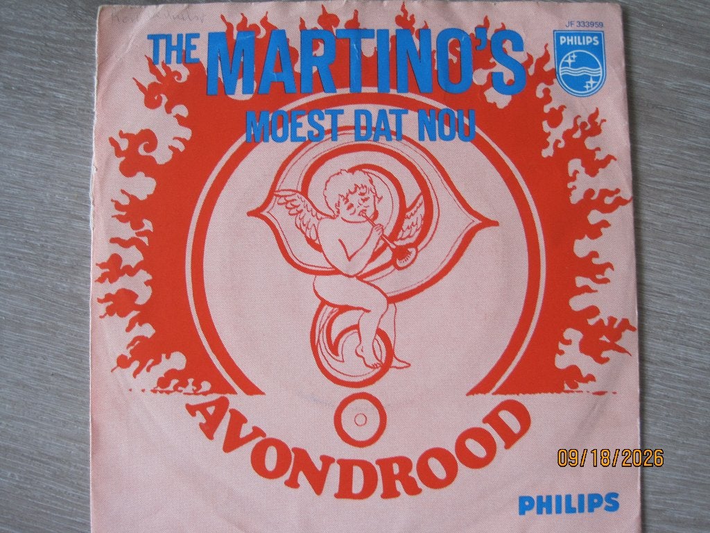 The Martino's   -   Moest dat nou, Fotohoes, 7 inch, Ophalen of Verzenden, Zo goed als nieuw