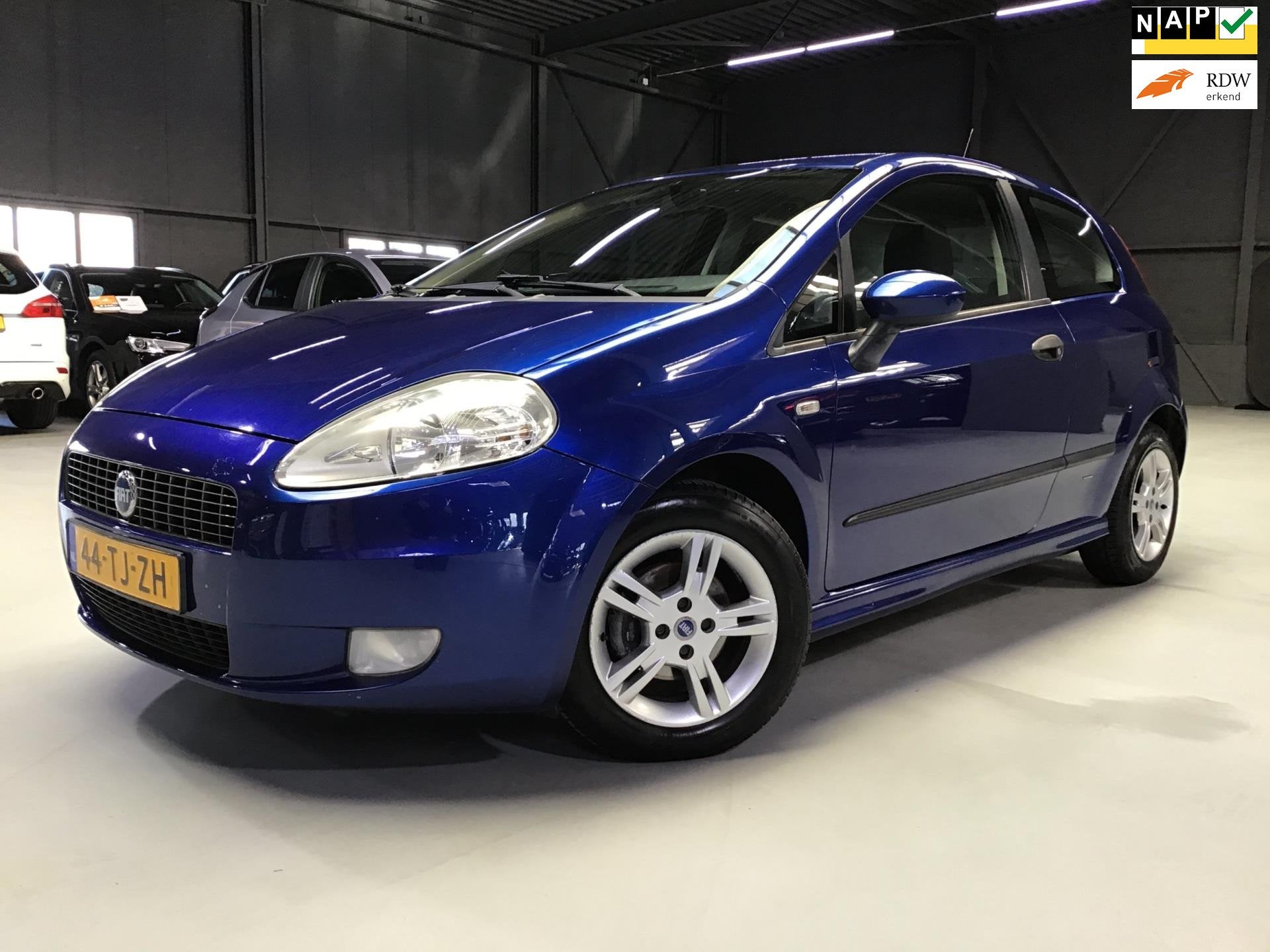 Fiat Grande Punto 1.4 Edizione Blue & Me I New Koppeling + D, Voorwielaandrijving, Stof, 4 cilinders, Grande Punto