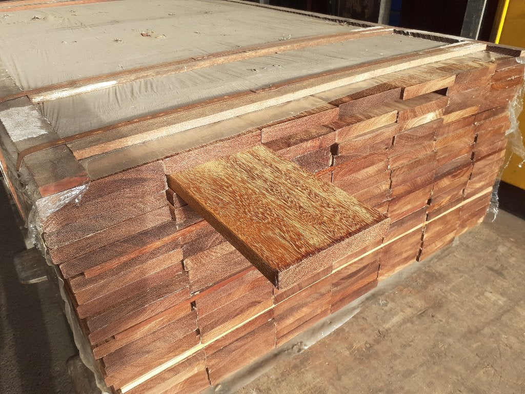 130.25m2 hardhout terrasplanken 21x100mm - € 30,35 p/m2, Planken, Nieuw, Ophalen of Verzenden, Hardhout