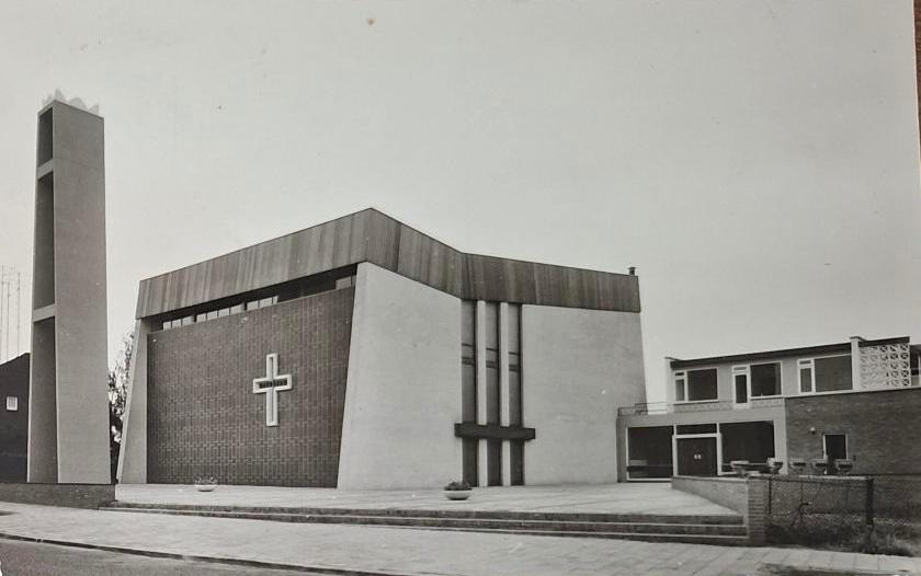 Sittard- Geref.Kerk, Verzamelen, Ansichtkaarten | Nederland, Verzenden, 1940 tot 1960, Gelopen, Limburg