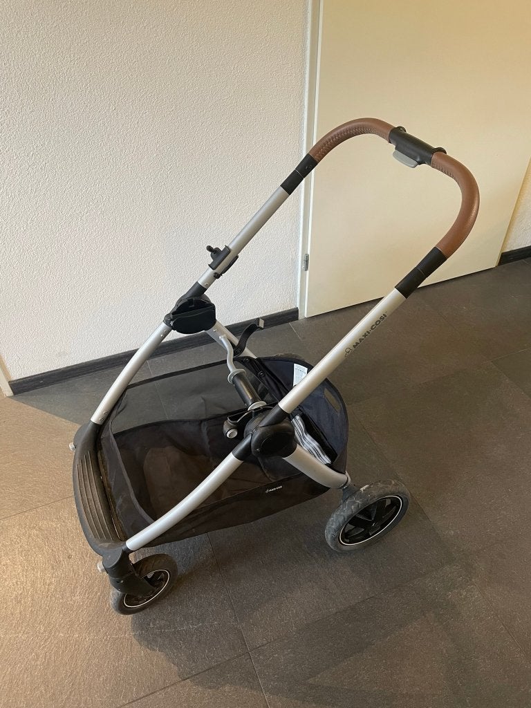 Maxi-Cosi Kinderwagen ADORRA, Gebruikt, Verstelbare duwstang, Maxi-Cosi, Ophalen