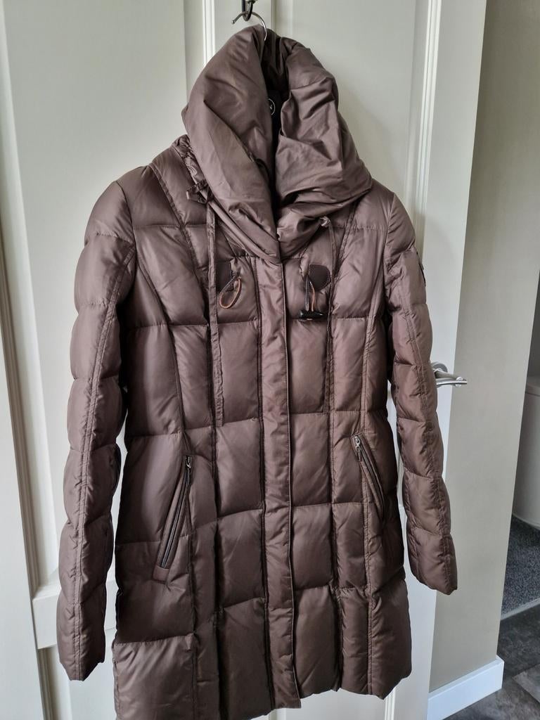 Esprit winterjas maat M, Maat 38/40 (M), Bruin, Ophalen of Verzenden, Gedragen