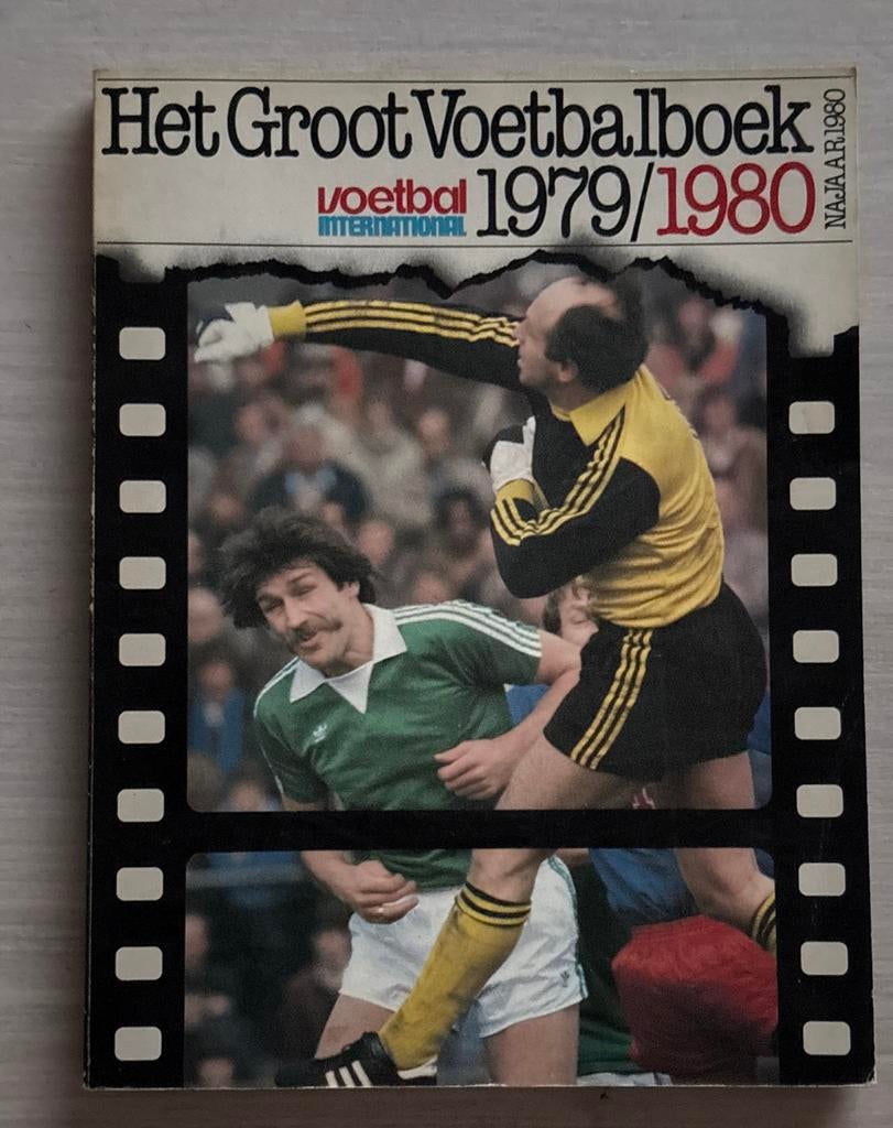 Het Groot Voetbalboek 1979/1980 Voetbal International, Ophalen of Verzenden