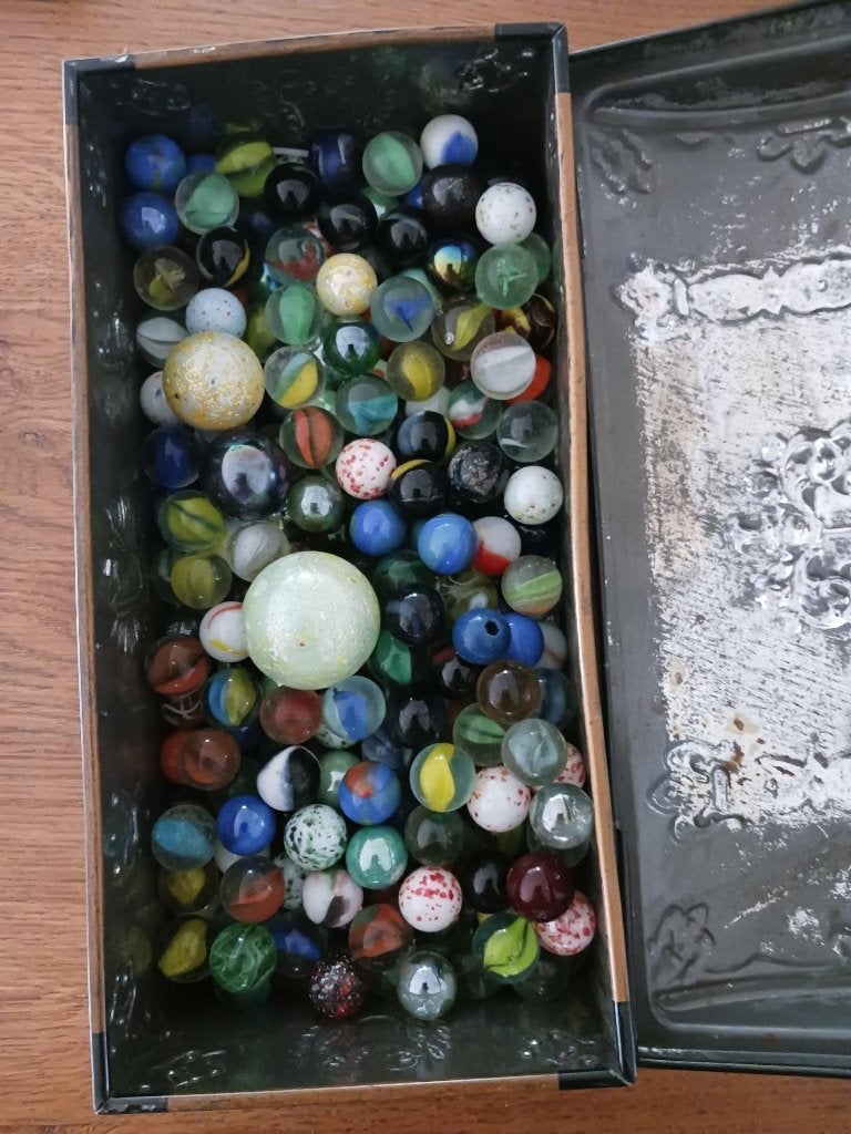 Doos vol met oude knikkers, Ophalen of Verzenden, Gebruikt