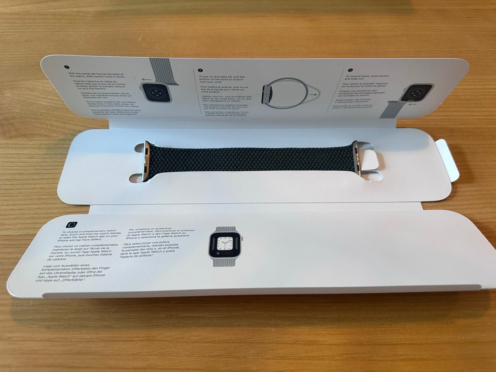 Apple Watch Braided Solo Loop 44mm Inverness Green Maat 8, Ophalen of Verzenden, Zo goed als nieuw, Groen, IOS