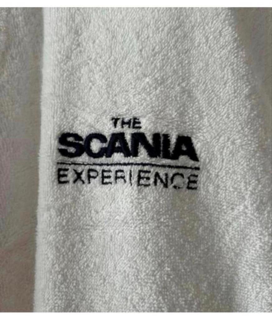 The SCANIA experience Official Merchandise Badjas XL XXL new, Kleding | Heren, Wit, Ophalen of Verzenden, H, H