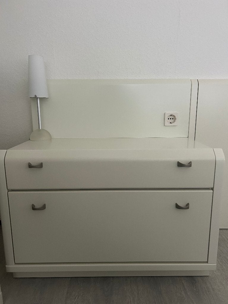 Hülsta hoofdbord en nachtkastjes, met stopcontact., Ophalen, Gebruikt, 65 cm of meer, 70 cm of meer
