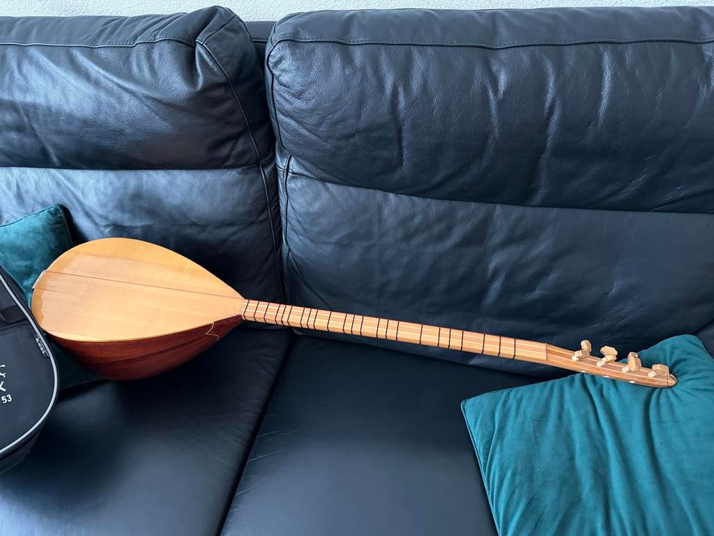 Turkse Saz baglama inclusief tas, Muziek en Instrumenten, Snaarinstrumenten | Banjo's, Ophalen, Gebruikt