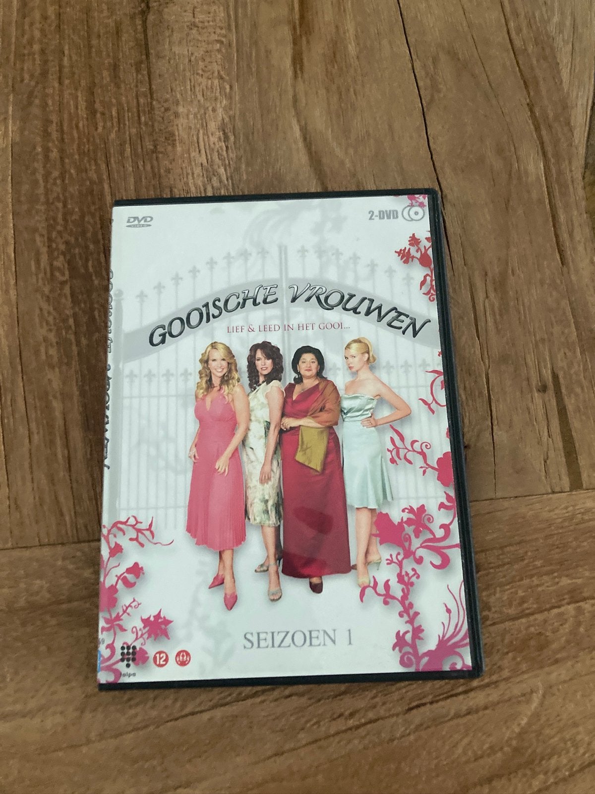 Dvd’s gooische vrouwen in ruil voor een fles rode wijn, Cd's en Dvd's, Ophalen, Boxset, Zo goed als nieuw, Komedie