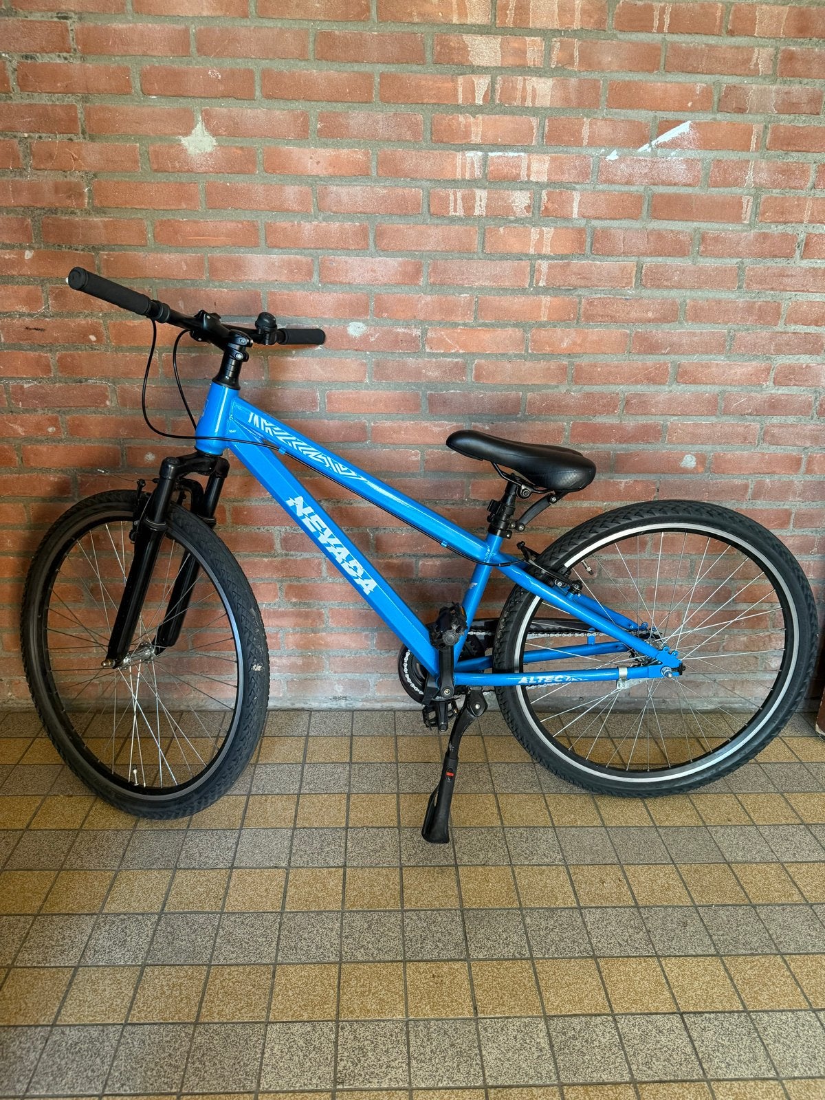 Nevada kinderfiets 26 inch - Zo goed als nieuw, Velgrem, Versnellingen, Minder dan 49 cm, Zo goed als nieuw