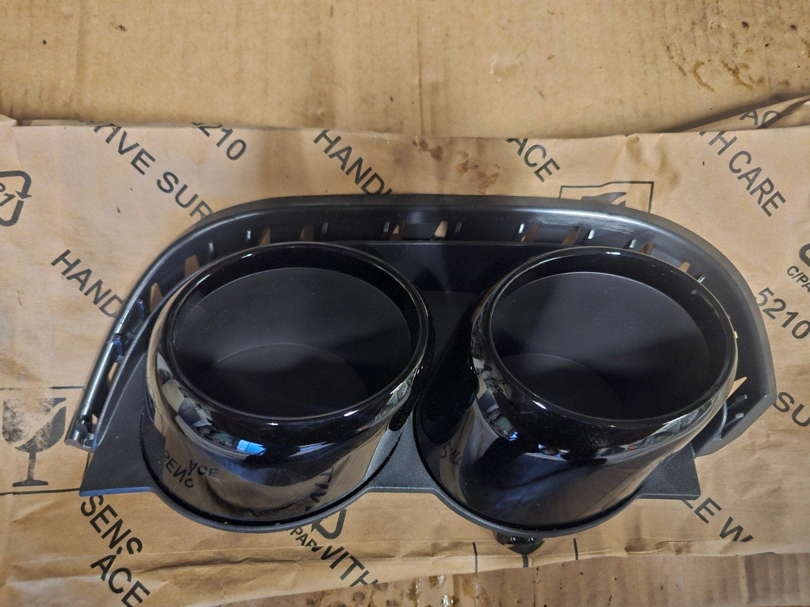Audi A6 A7 c8 uitlaatsierstuk links nieuw 4k0807363, Auto-onderdelen, Ophalen, Gebruikt, Audi, Bumper
