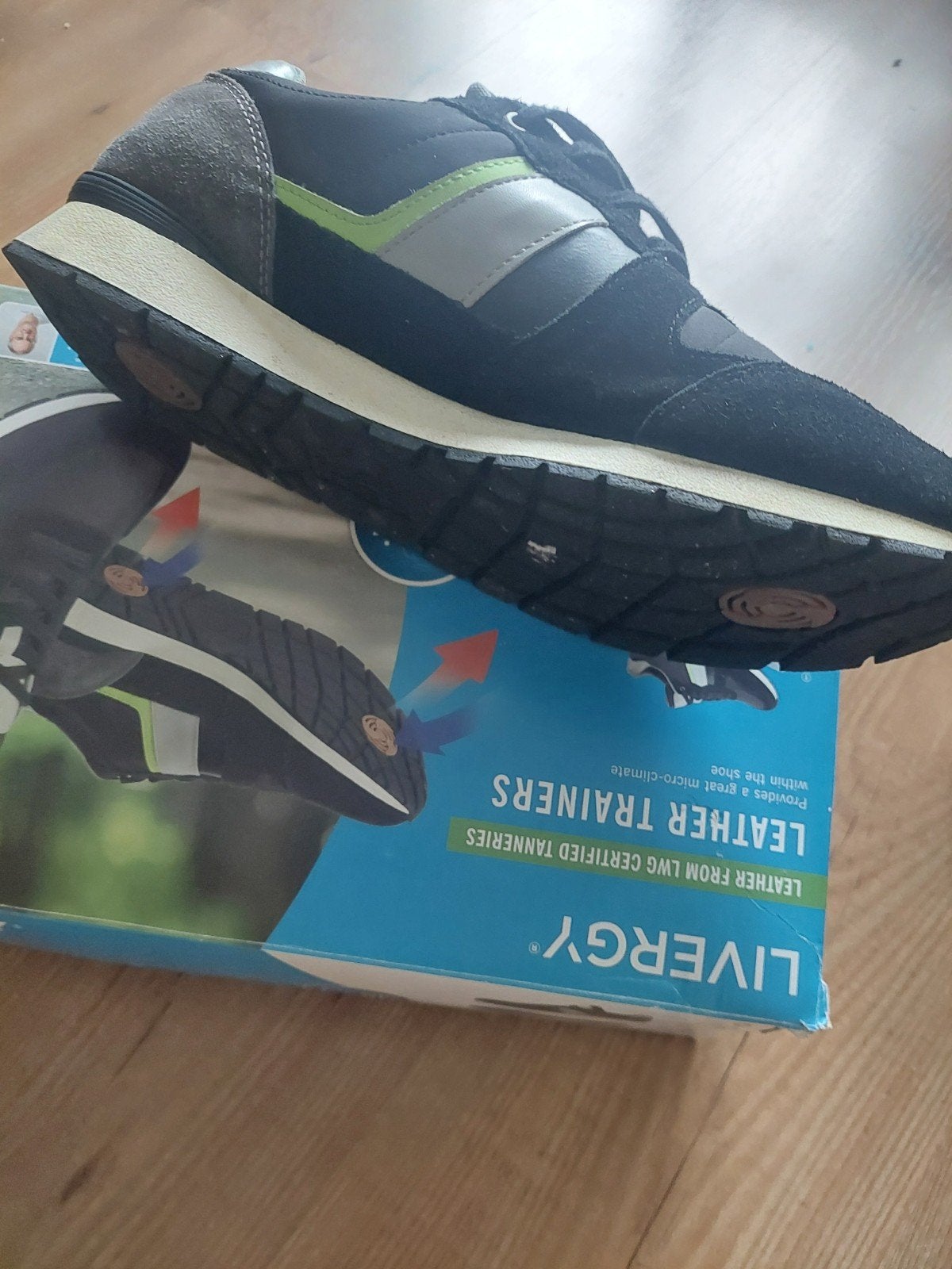 Sneaker, Ophalen of Verzenden