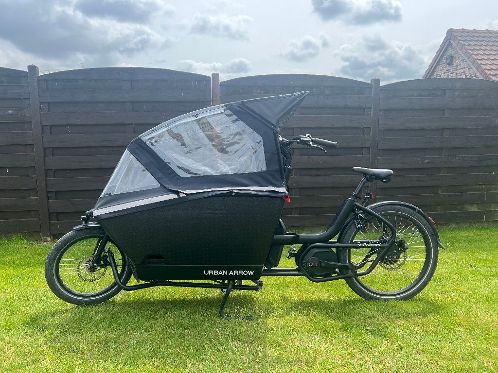 Elektrische bakfiets Urban Arrow, weinig km met garantie, Fietsen en Brommers, Fietsen | Bakfietsen, 3 kinderen, Huif, Zo goed als nieuw