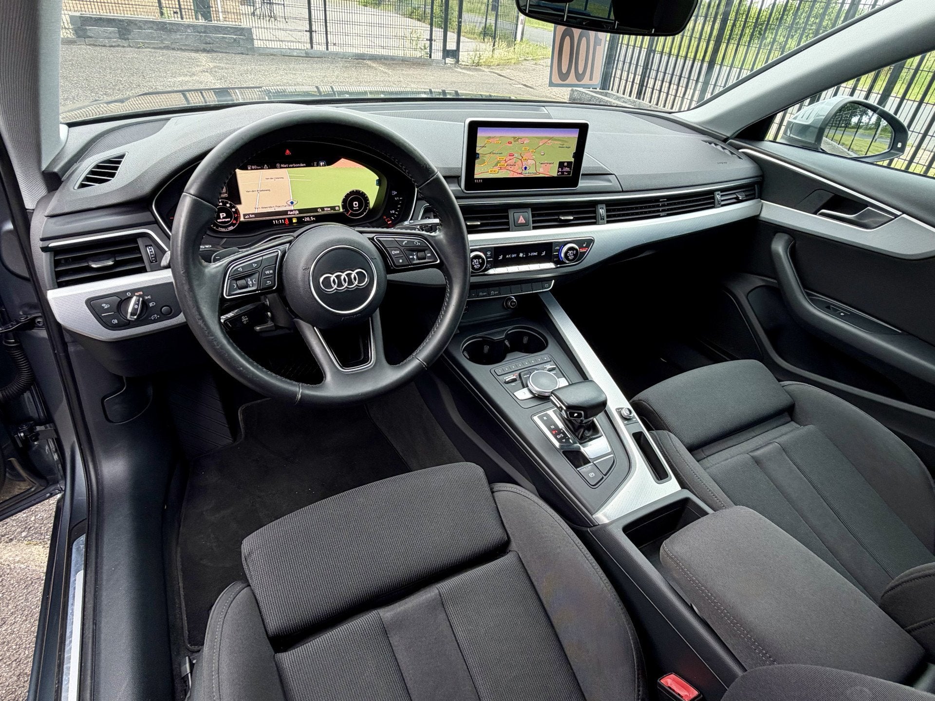 Audi A4 Avant 1.4 TFSI Sport Virtueel|Navi|Cruis|Trekhaak Gr, Auto's, Stof, Gebruikt, Huisgarantie, 4 cilinders