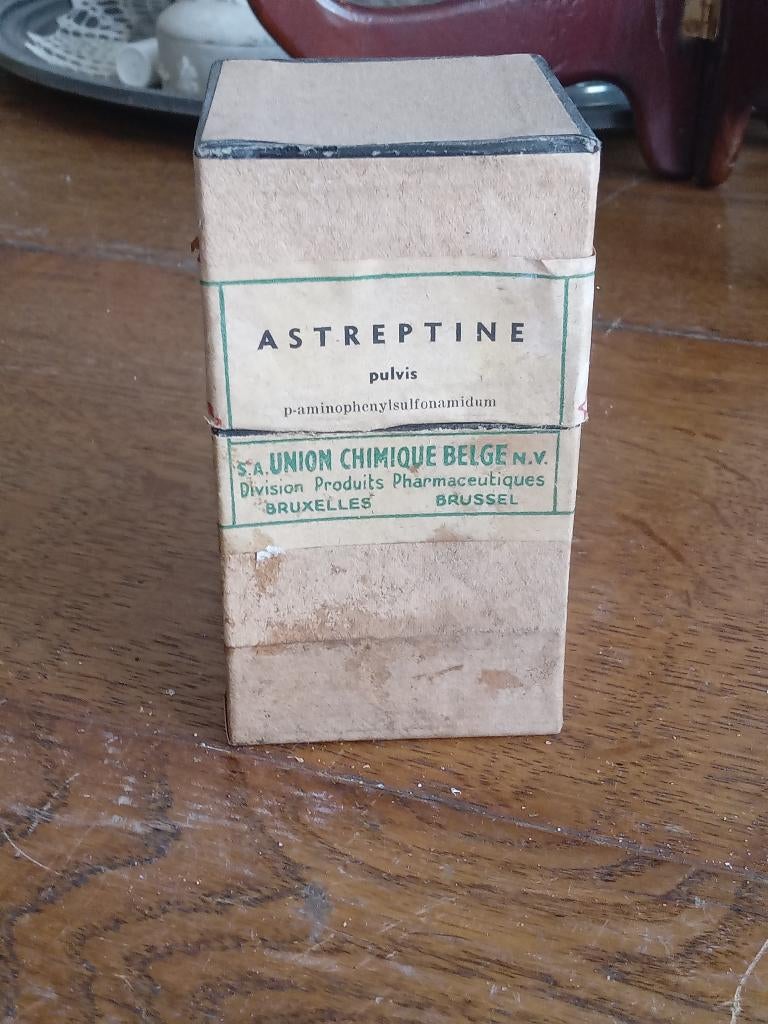 oude medicijnen verpakking, Antiek en Kunst, Ophalen