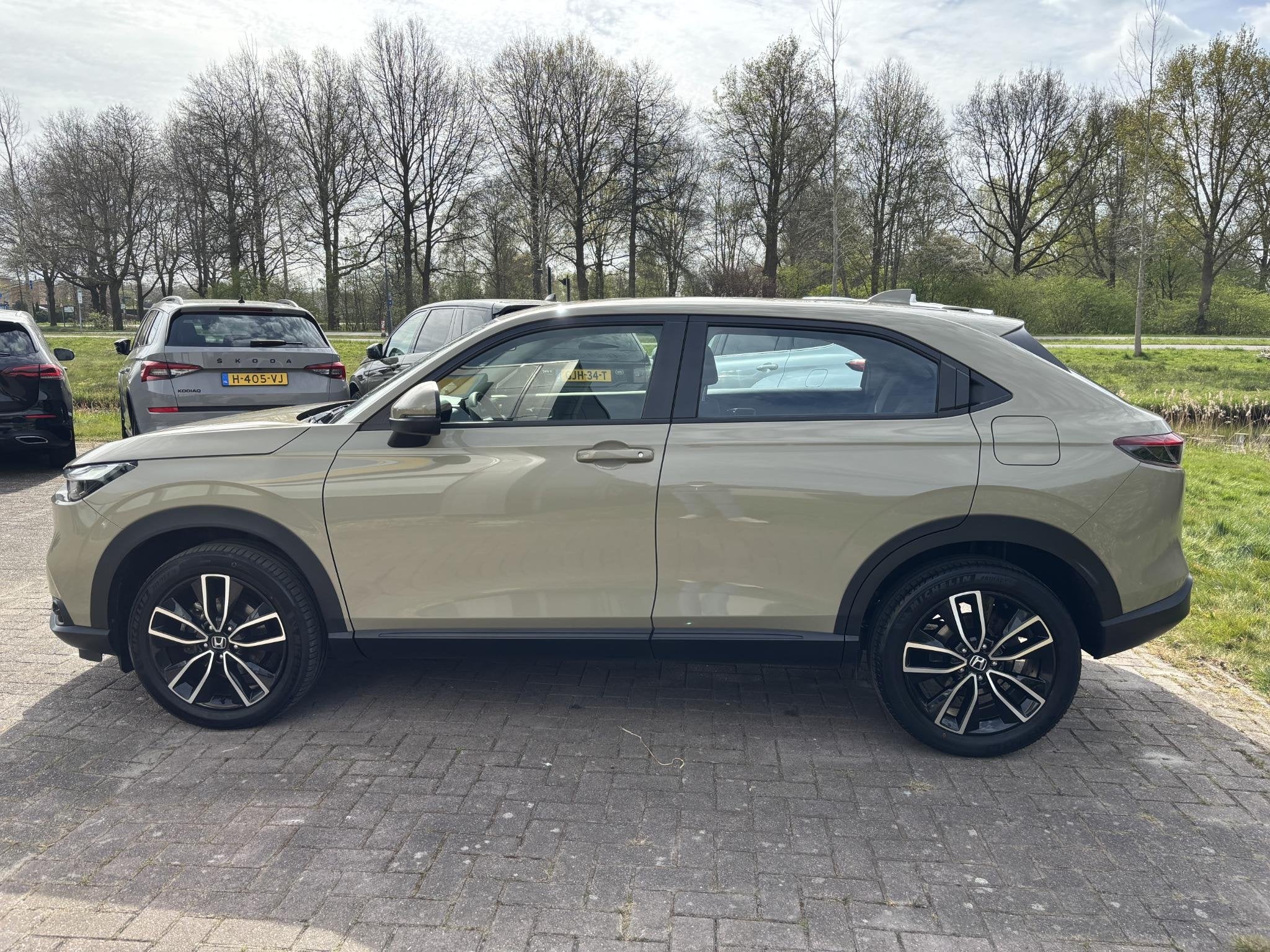 Honda HR-V 1.5 e:HEV Elegance 130 PK | Adaptive cruise contr, Auto's, Stof, Euro 6, Origineel Nederlands, Hybride Elektrisch/Benzine