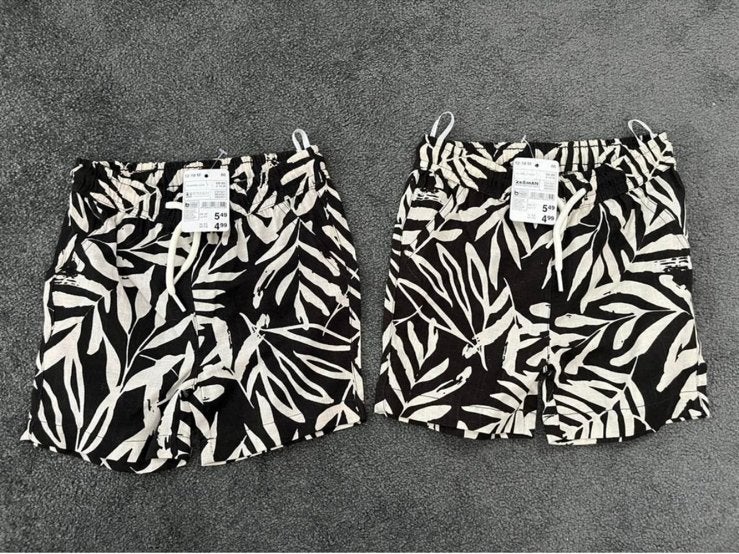 NIEUW - Korte broek/ zwembroek maat 86, Kinderen en Baby's, Babykleding | Maat 86, Ophalen of Verzenden, Nieuw, Jongetje, Broekje