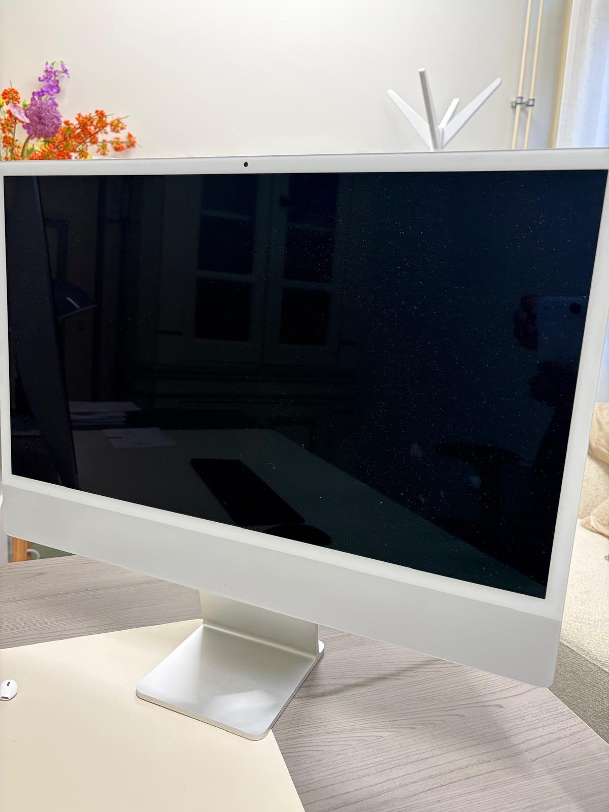 Apple iMac 24-inch, Computers en Software, Apple Desktops, Ophalen, Zo goed als nieuw, IMac, SSD