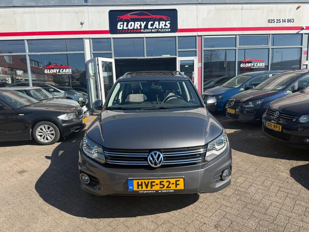 Volkswagen TIGUAN 2.0 TSI Sport&Style 4Motion AUTOMAAT-PANO-, Auto's, Automaat, Euro 5, Gebruikt, Zwart