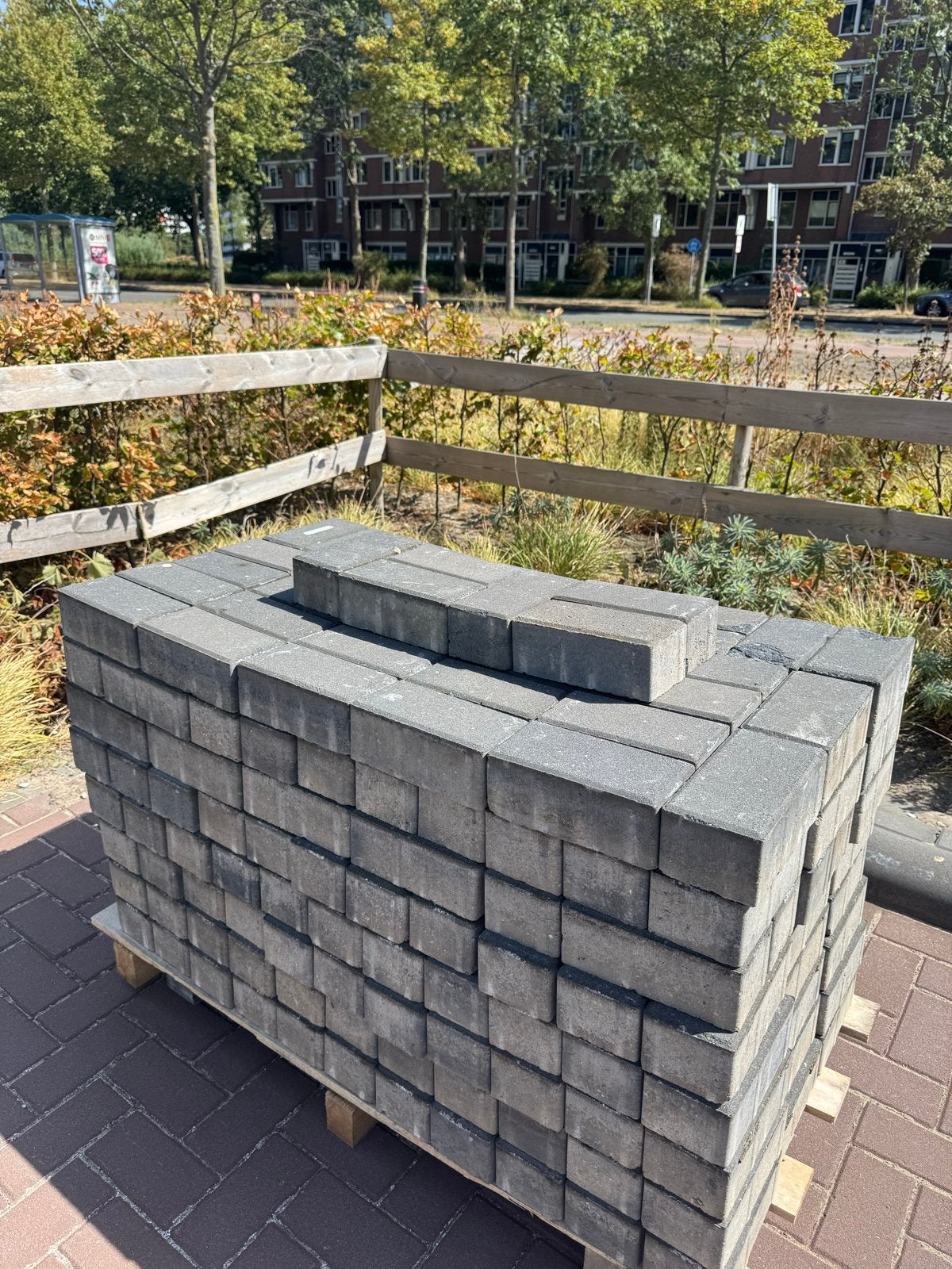 GRATIS mooie Betonklinkers - Grijs - Circa 10 m², Ophalen, Gebruikt, Klinkers, 10 m² of meer