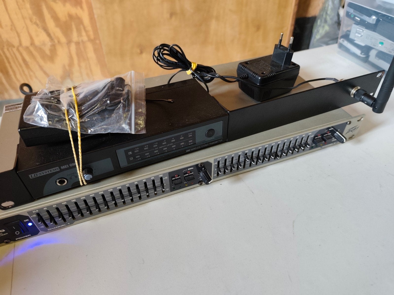 LD Systems MEI ONE en Peavey PV 215EQ Equalizer, Ophalen of Verzenden, Gebruikt, Overige typen
