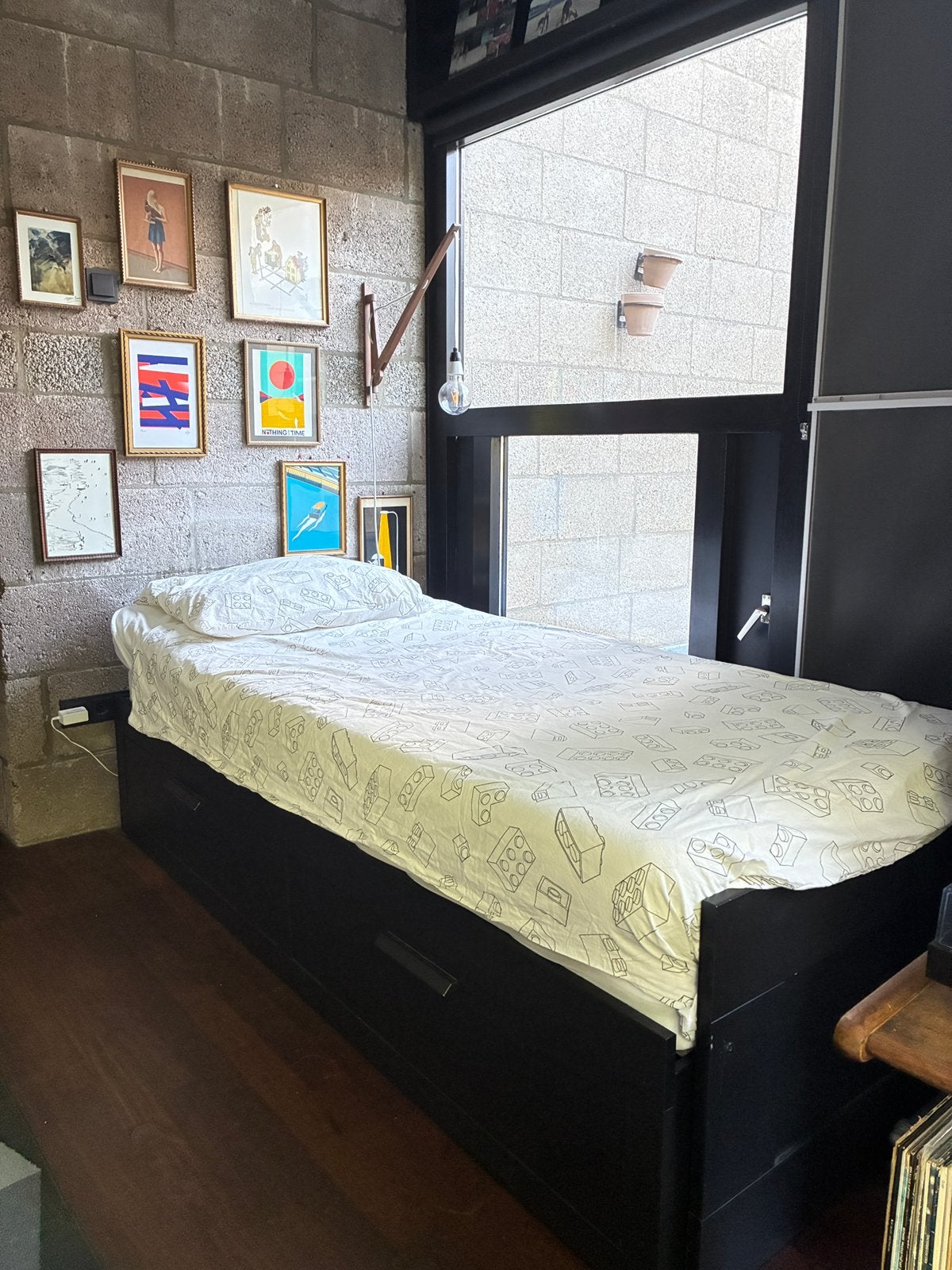 Zwart Ikea brimnes bedbank / bed/ schuifbed, Huis en Inrichting, Slaapkamer | Bedden, Ophalen, Zwart, Tweepersoons, 200 cm