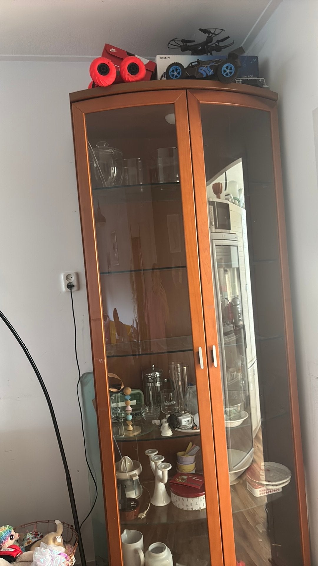 Gratis, Huis en Inrichting, Kasten | Vitrinekasten, Ophalen of Verzenden, Zo goed als nieuw, 25 tot 50 cm, Minder dan 100 cm