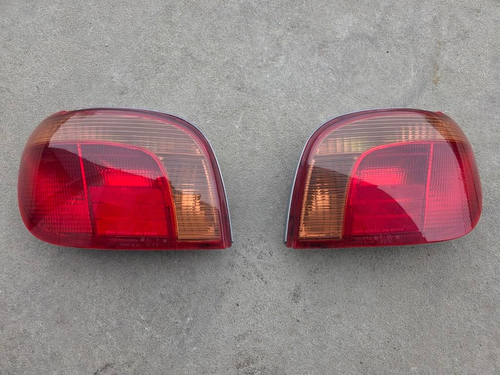 Toyota yaris 2001/2005 t sport achterlichten, Auto-onderdelen, Ophalen of Verzenden, Toyota