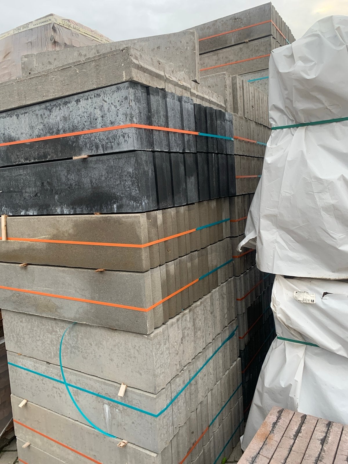 12x25x100 B-keus betonbanden €6,50 per stuk, Biels, Nieuw, Ophalen of Verzenden, Minder dan 25 cm