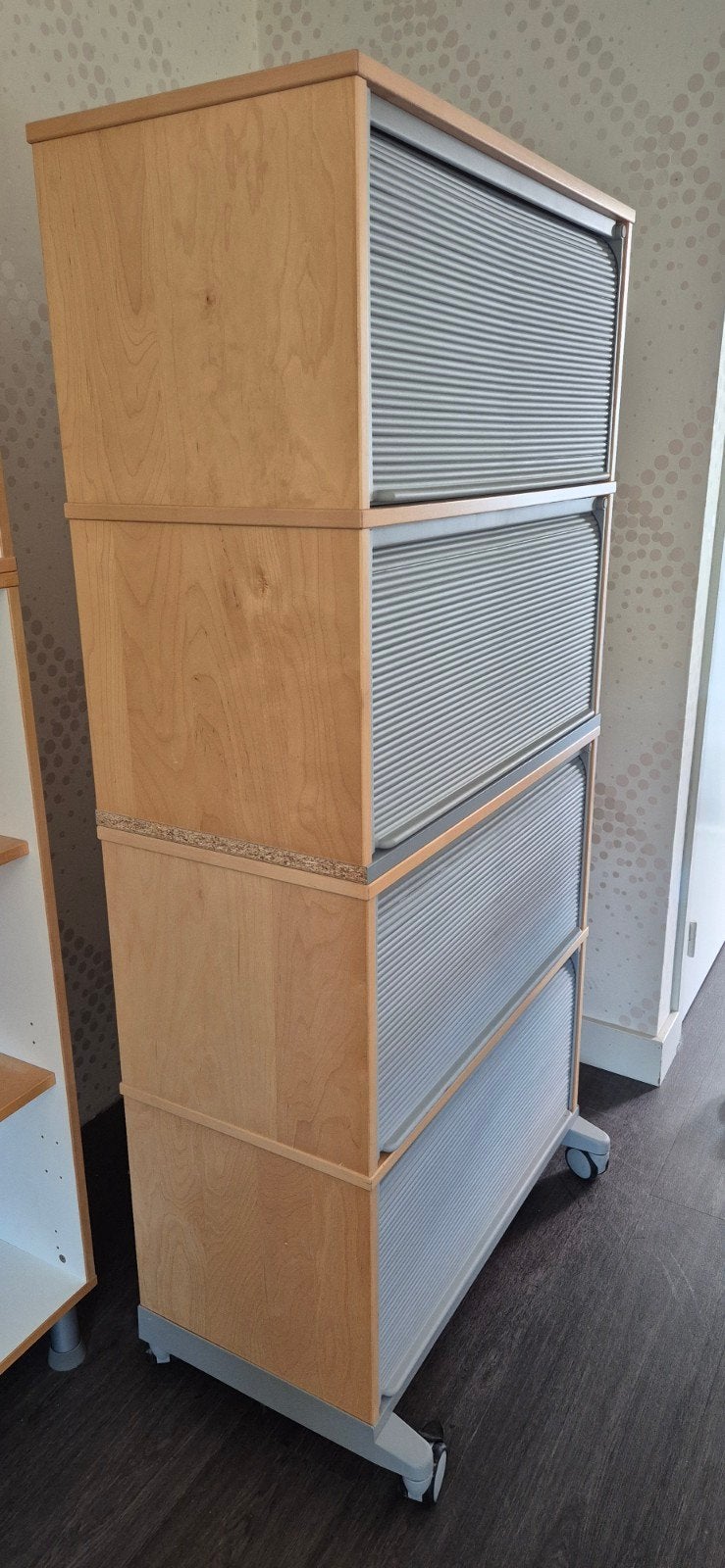 Ikea Archiefkast - Praktische Opbergoplossing, Huis en Inrichting, Kasten | Roldeurkasten en Archiefkasten, Gebruikt, Overige houtsoorten