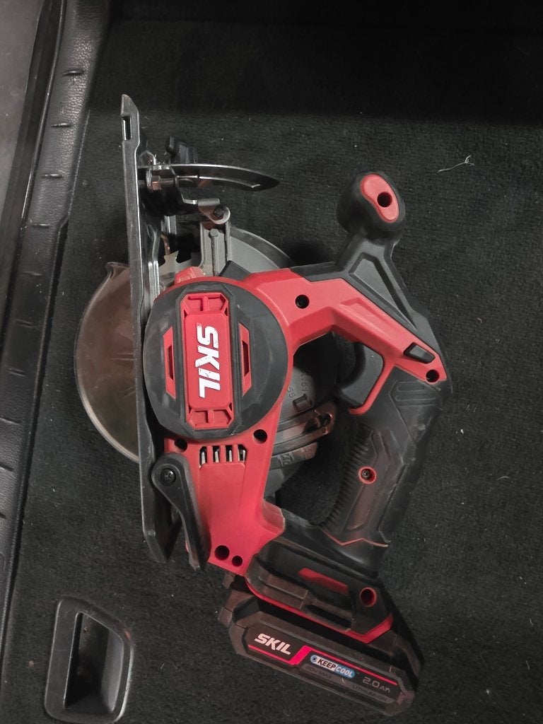 Skil cirkelzaag 20V 3550CA incl accu, Doe-het-zelf en Verbouw, Gereedschap | Zaagmachines, Cirkelzaag, Ophalen of Verzenden, 30 tot 70 mm
