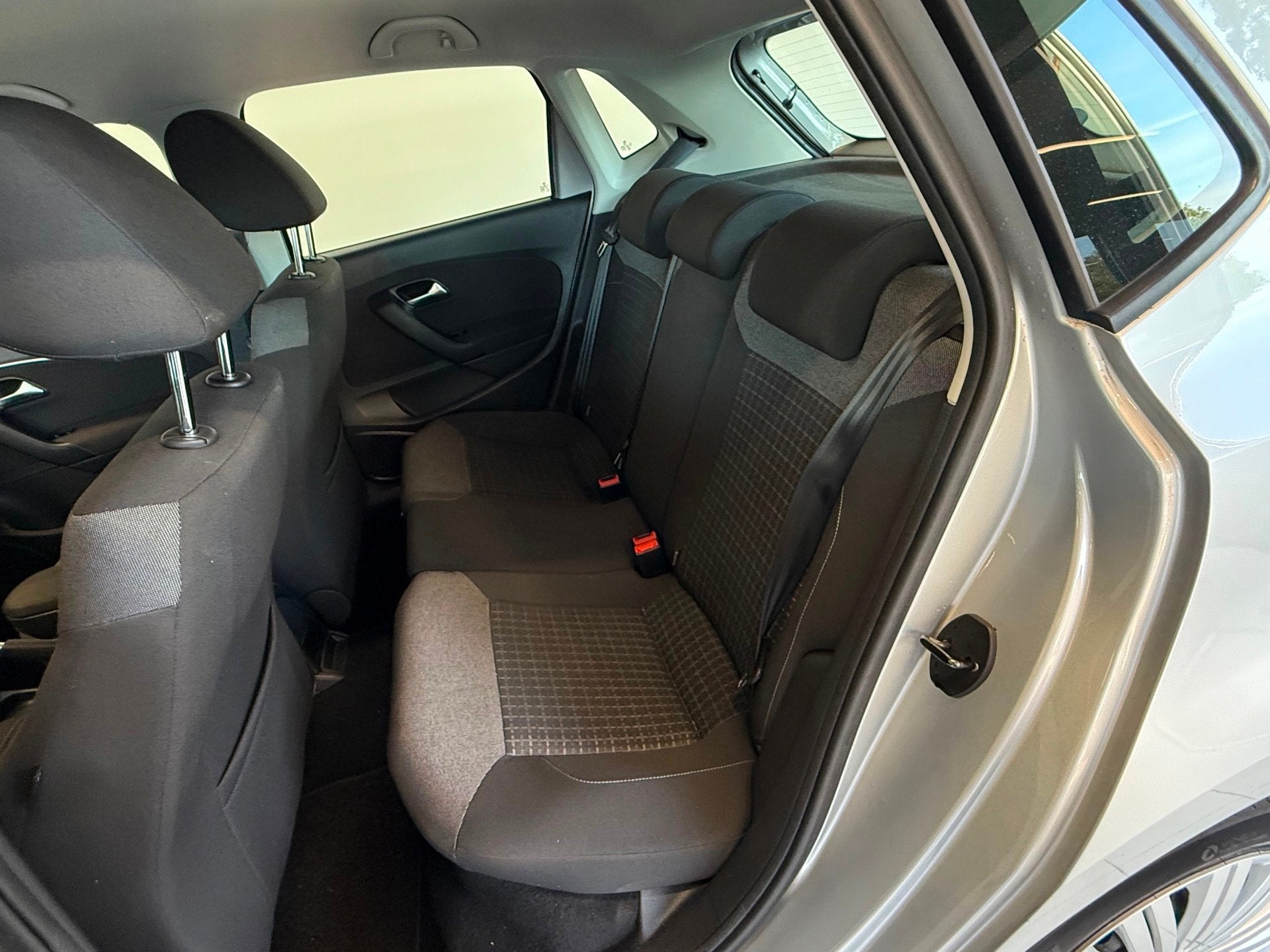 Foto 12 van Volkswagen Polo 1.4 TDI Comfortline 2016 Airco/Cruise/KM NAP