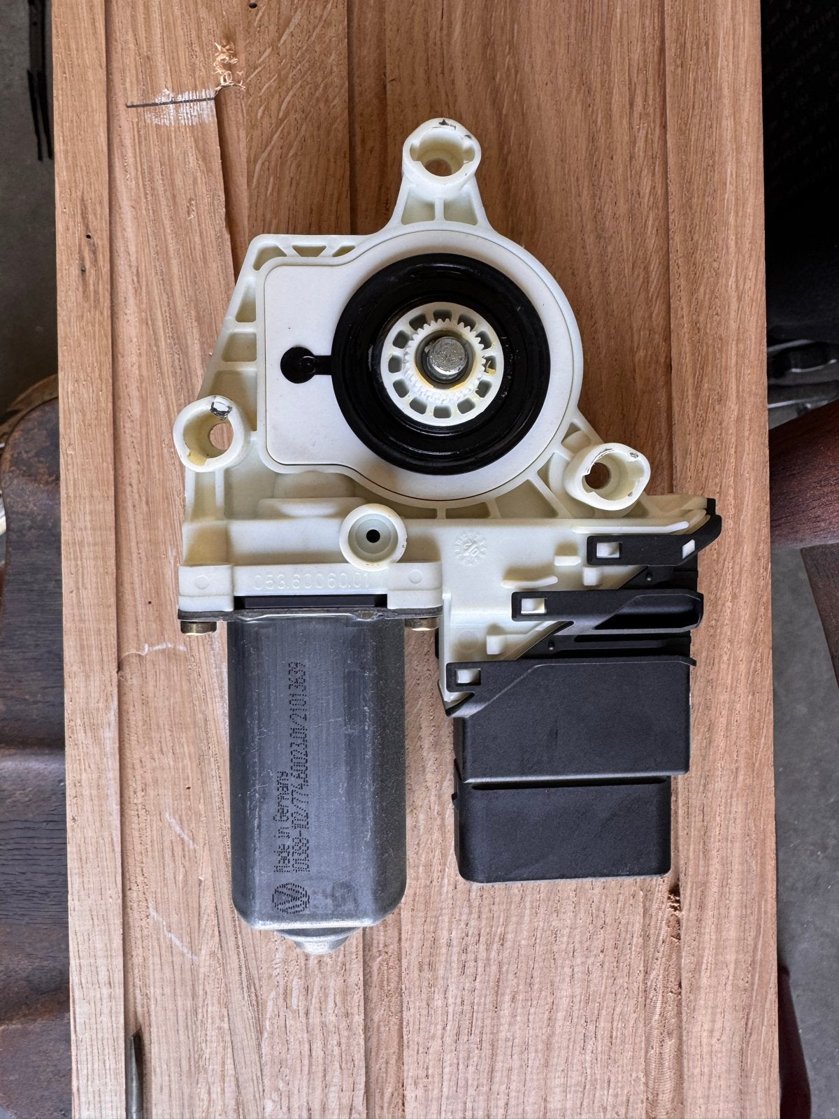 VW Golf 4 Raammechanisme Motor Rechts Achter, Verzenden, Gebruikt, Volkswagen