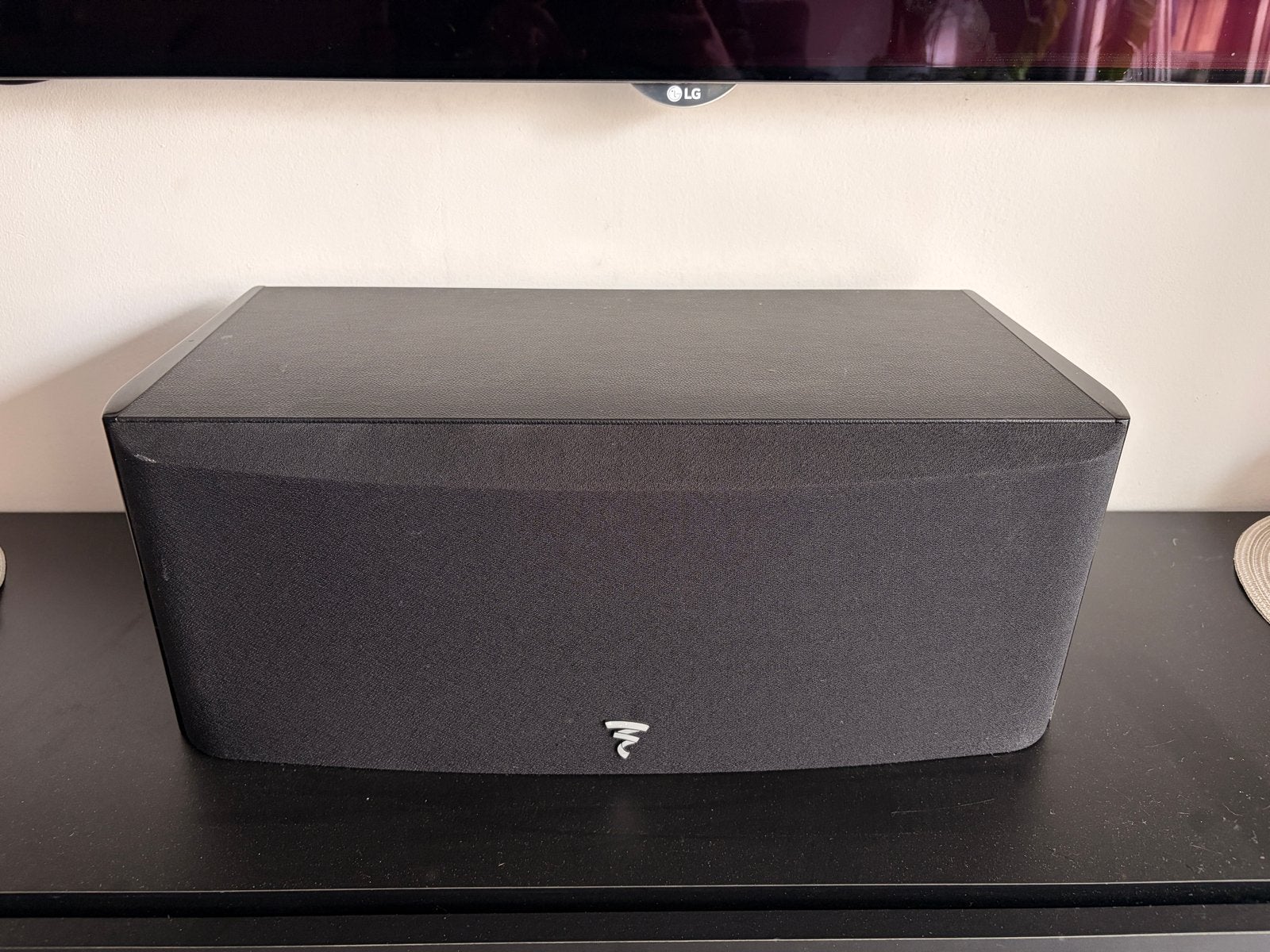 Focal Aria CC900 Center Speaker - Hoogglans Zwart, Zo goed als nieuw, Geschikt voor surround/home cinema, Center speaker, Ophalen