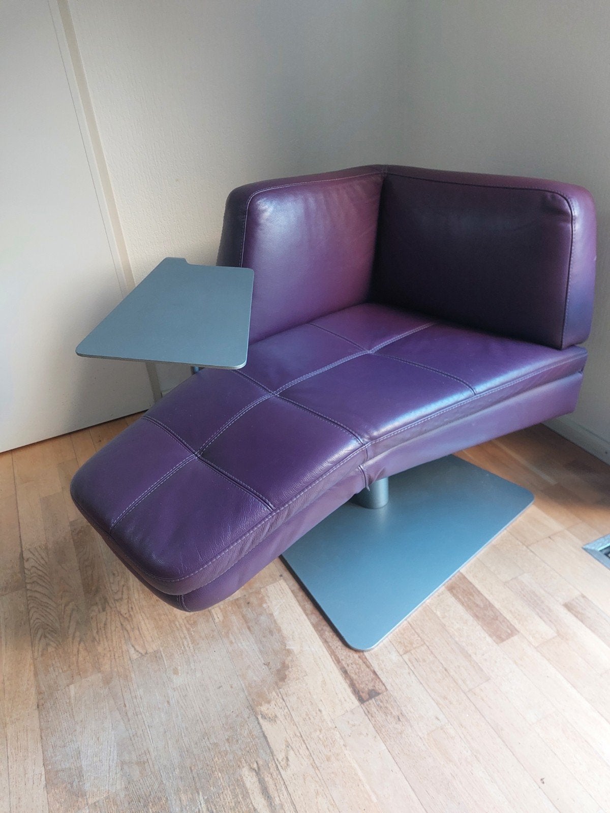 Montel Design Loungefauteuil - Paars Leer met Tafel, Ophalen, Gebruikt, Leer, Modern, Design