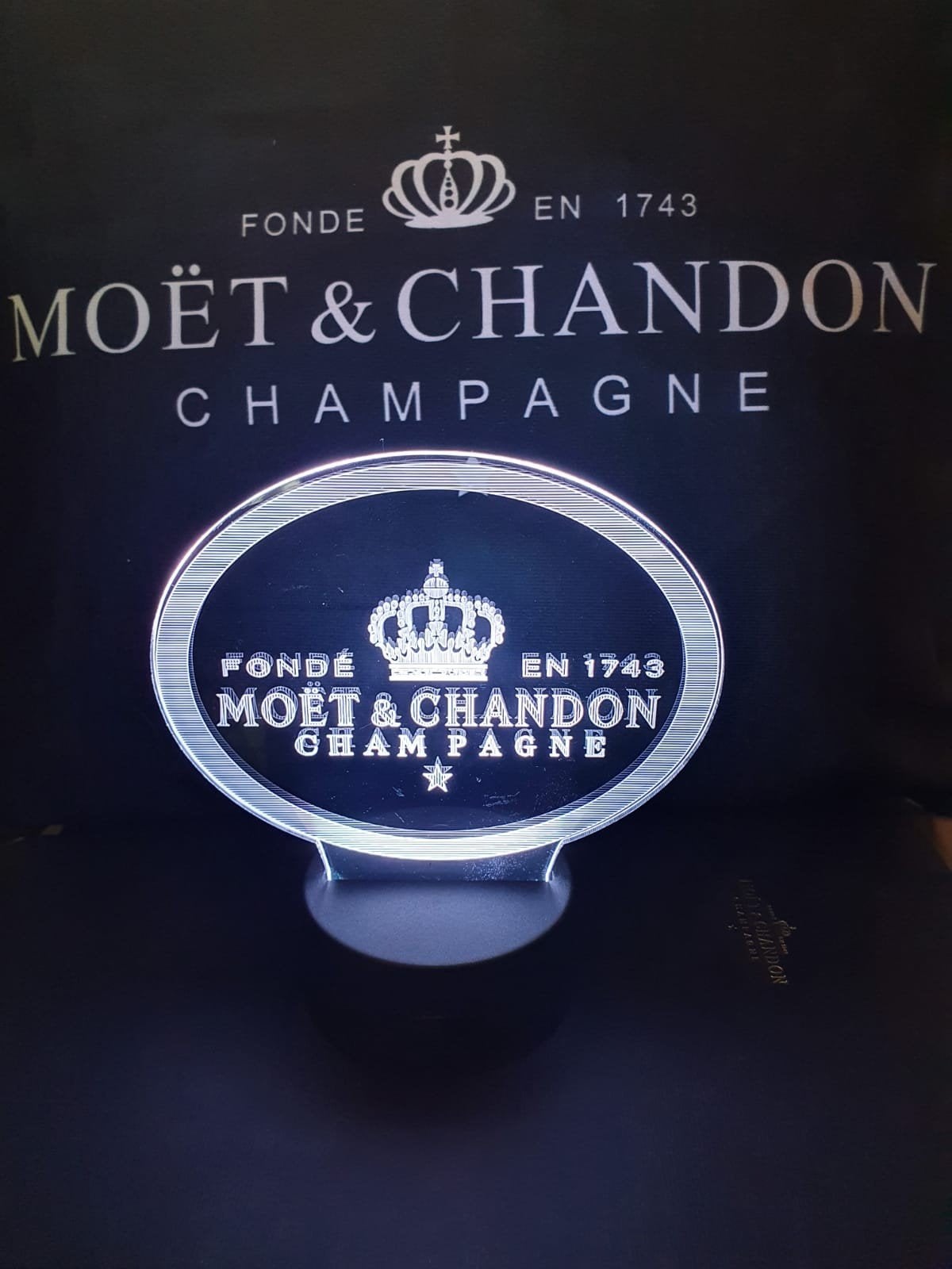 Nieuwe 3D led verlichting MOËT & CHANDON afstandbediening ‼️, Verzamelen, Ophalen of Verzenden, Nieuw