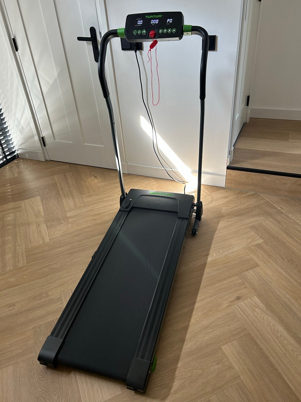 Tunturi loopband T5 (compact en eenvoudig in gebruik!), Ophalen, Zo goed als nieuw, Metaal, Loopband