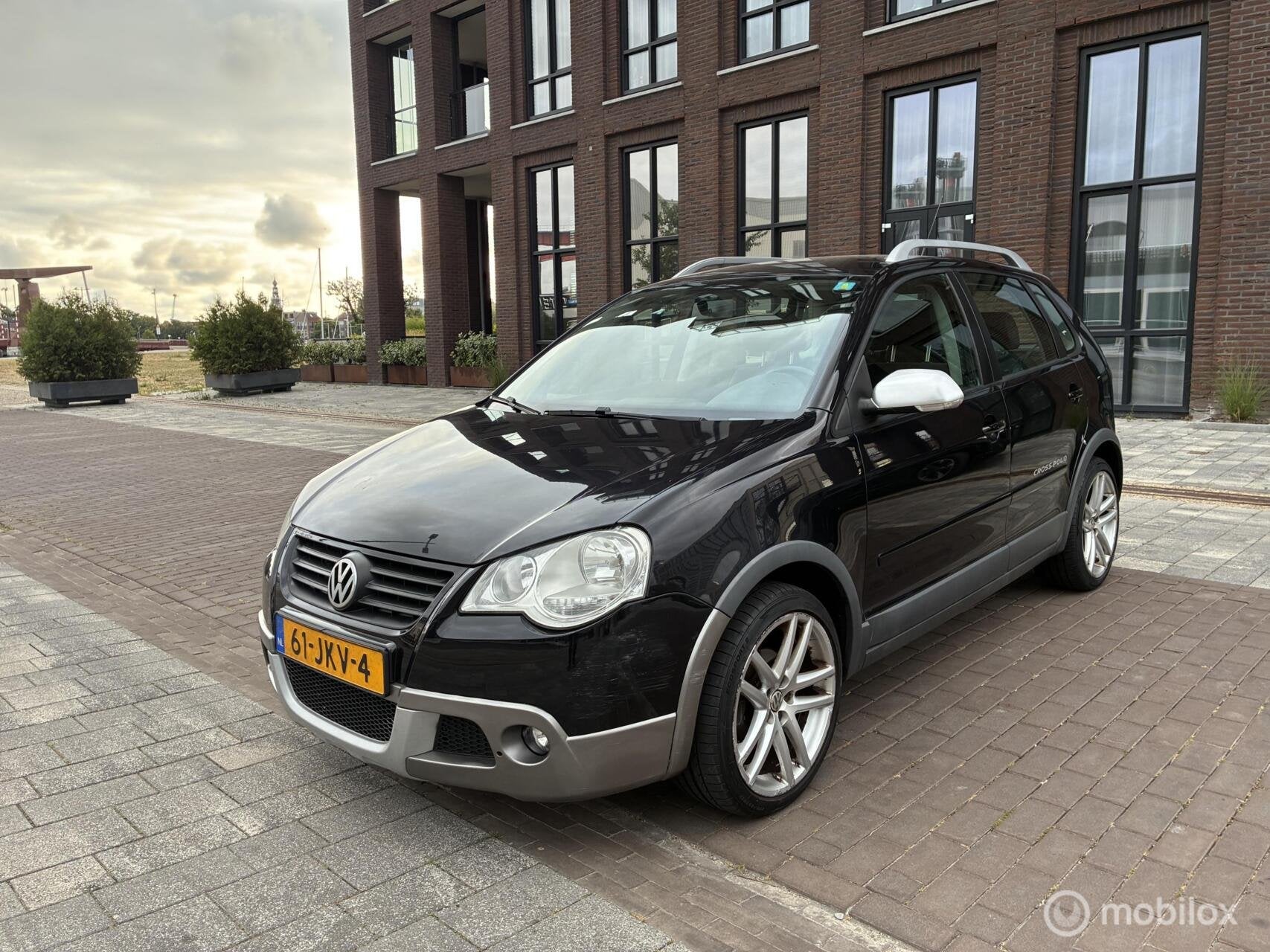 Volkswagen Polo 1.4-16V Cross Cruise Airco NAP !, Voorwielaandrijving, 15 km/l, Gebruikt, Zwart