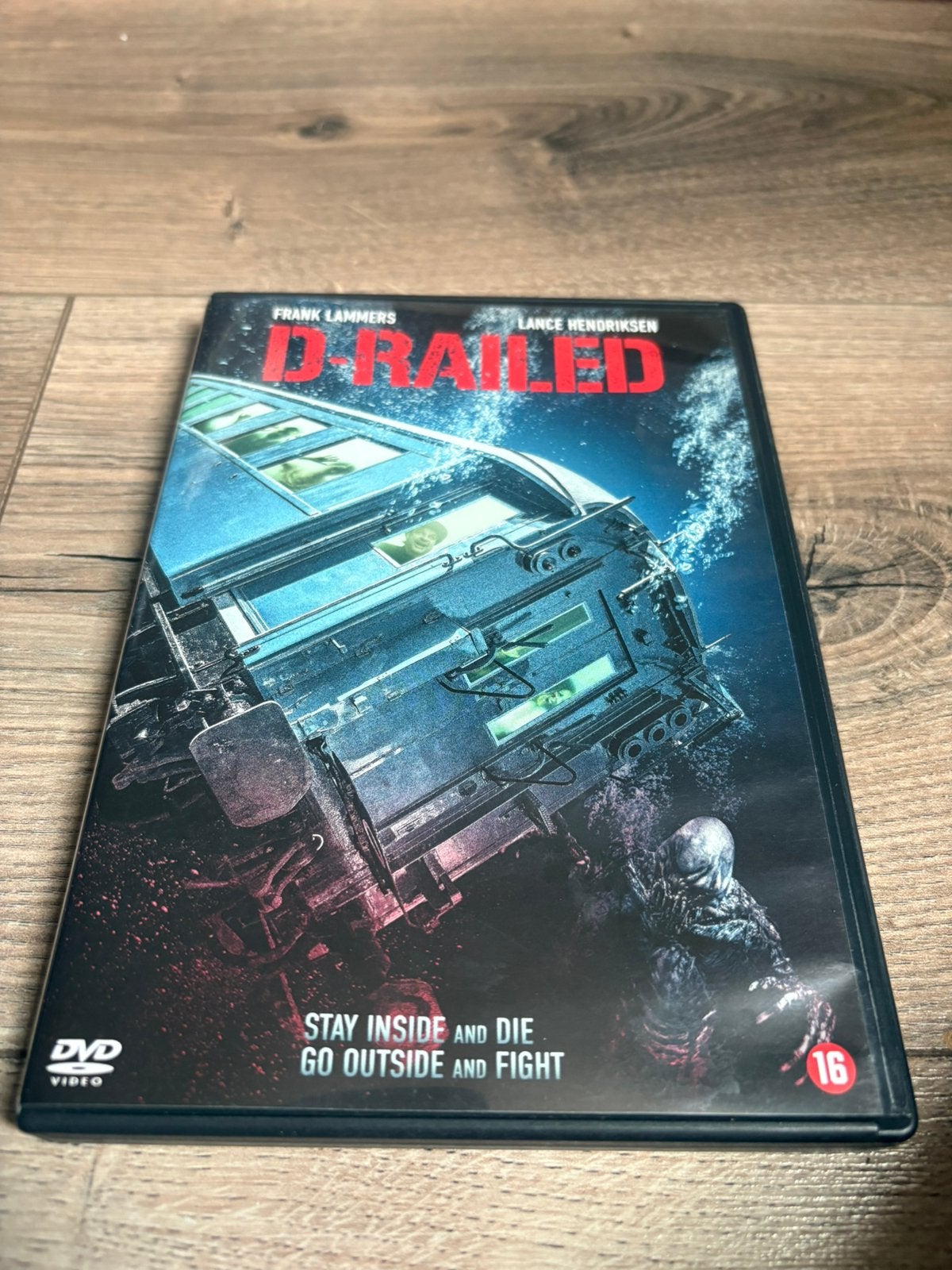 D-Railed met Lance Henriksen, Alle leeftijden, Ophalen of Verzenden, Zo goed als nieuw, Overige genres