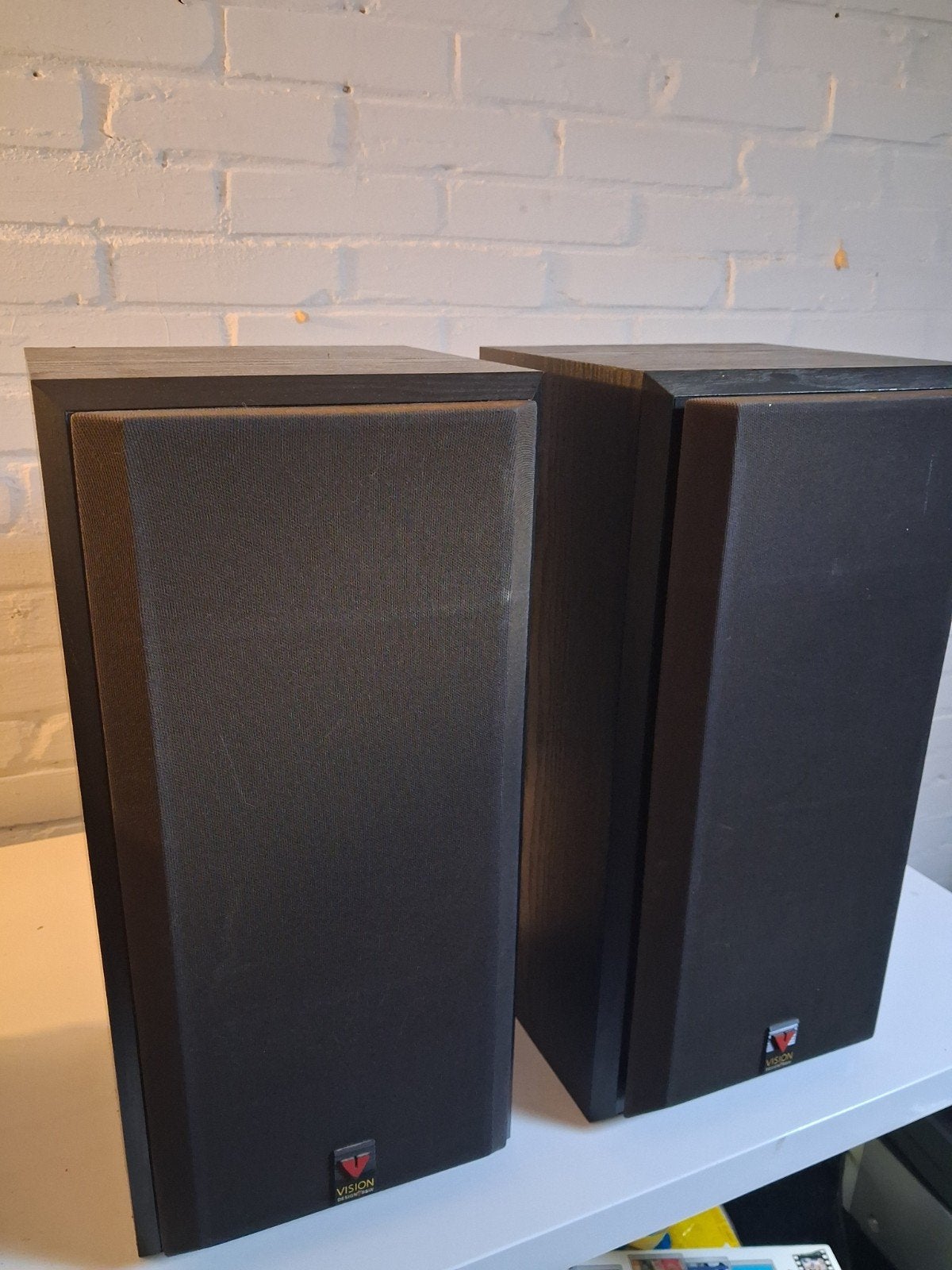 B&W Vision DS2 Luidsprekers in nette staat, Stereo speakers, Ophalen of Verzenden, Zo goed als nieuw, 60 tot 120 watt