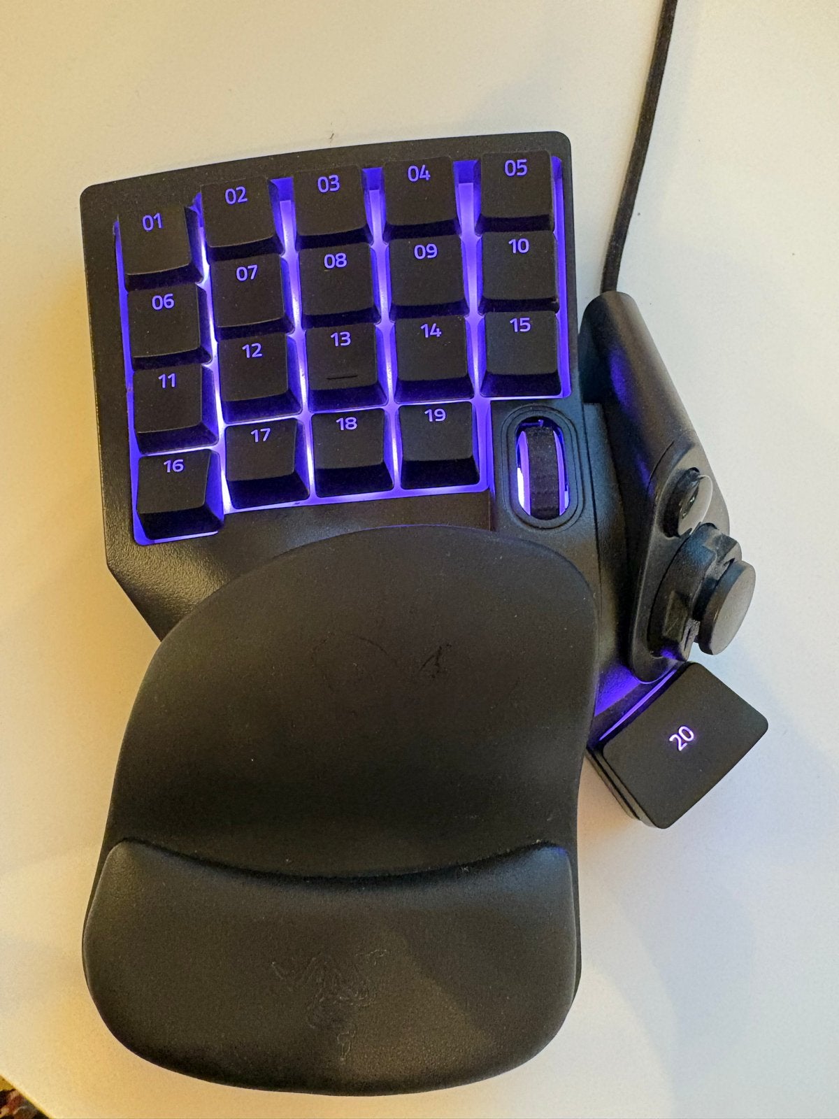Razer Tartarus V2 Gaming Keypad - Zo goed als nieuw, Spelcomputers en Games, Spelcomputers | Overige Accessoires, Ophalen of Verzenden
