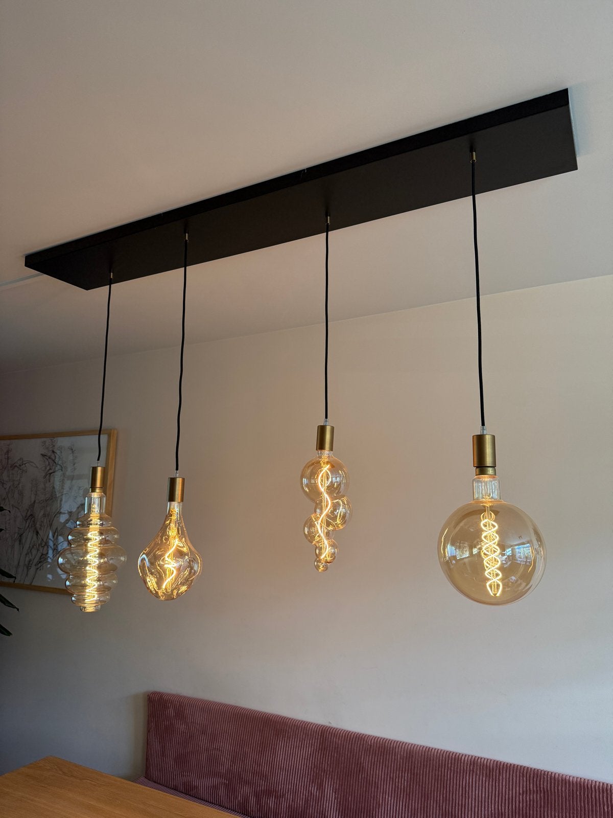 Unieke Zwarte Hanglamp met Messing en Calex Smart LED Lampen, Huis en Inrichting, Ophalen, E27 (groot), Zo goed als nieuw, Glas