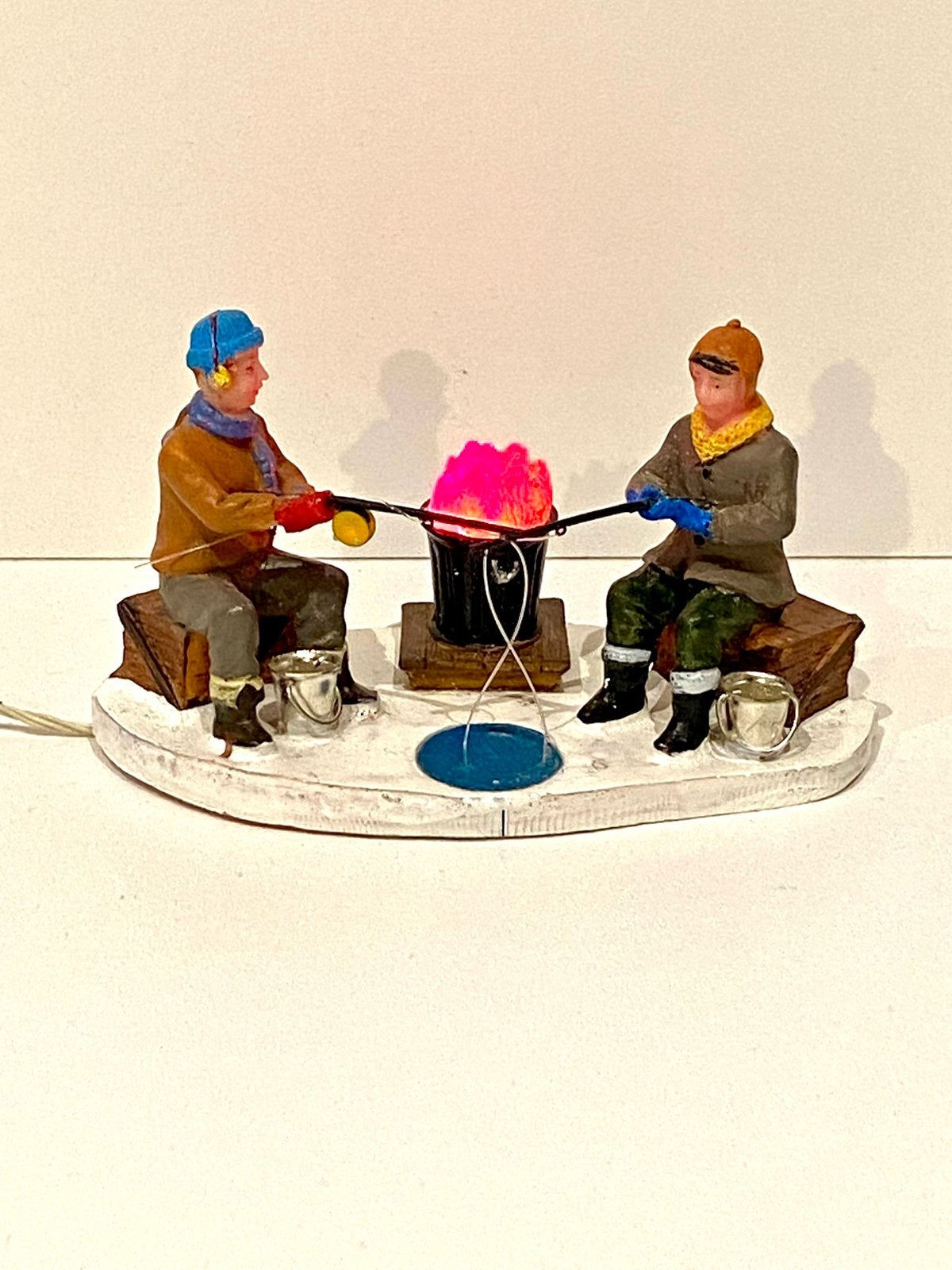 Lemax Ice Fishermen (14672), Verzenden