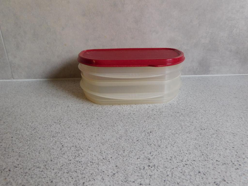 Tupperware Combismart Half Laag 3 delig Rood, Huis en Inrichting, Keuken | Tupperware, Ophalen of Verzenden, Gebruikt, Rood, Overige typen