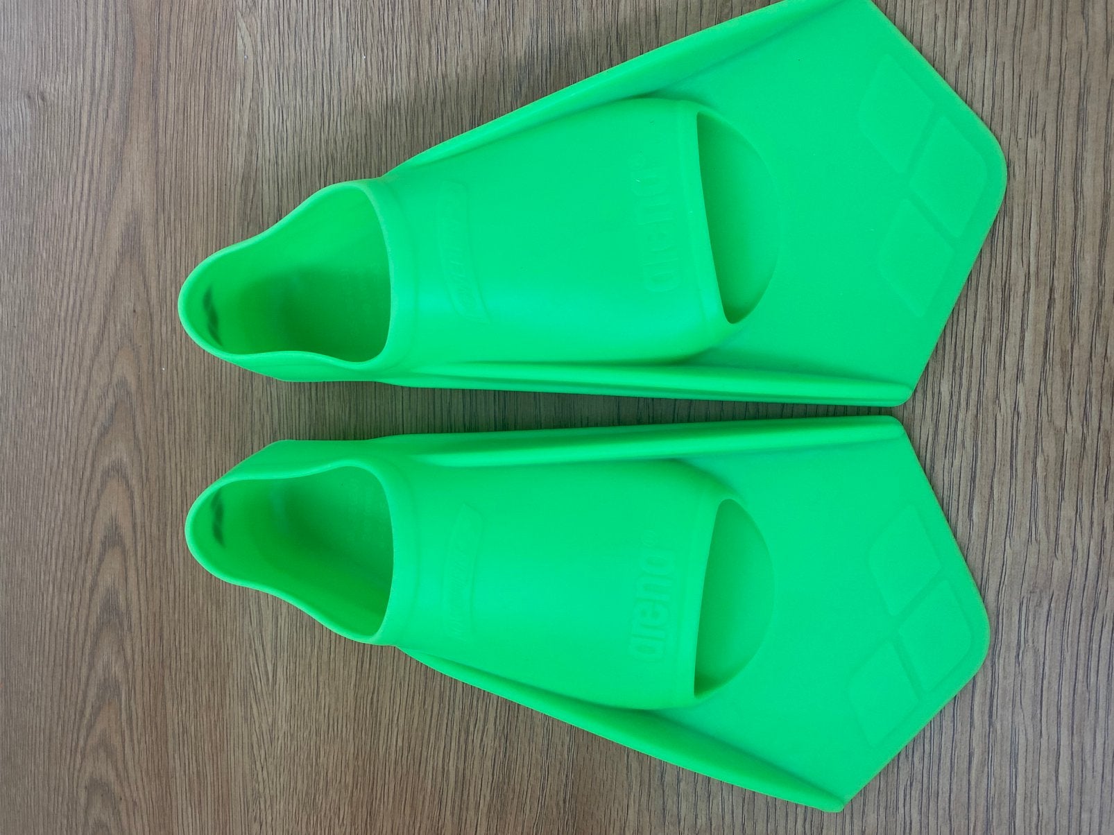 Arena powerfin hook, Ophalen of Verzenden, Zo goed als nieuw, Snorkelvinnen