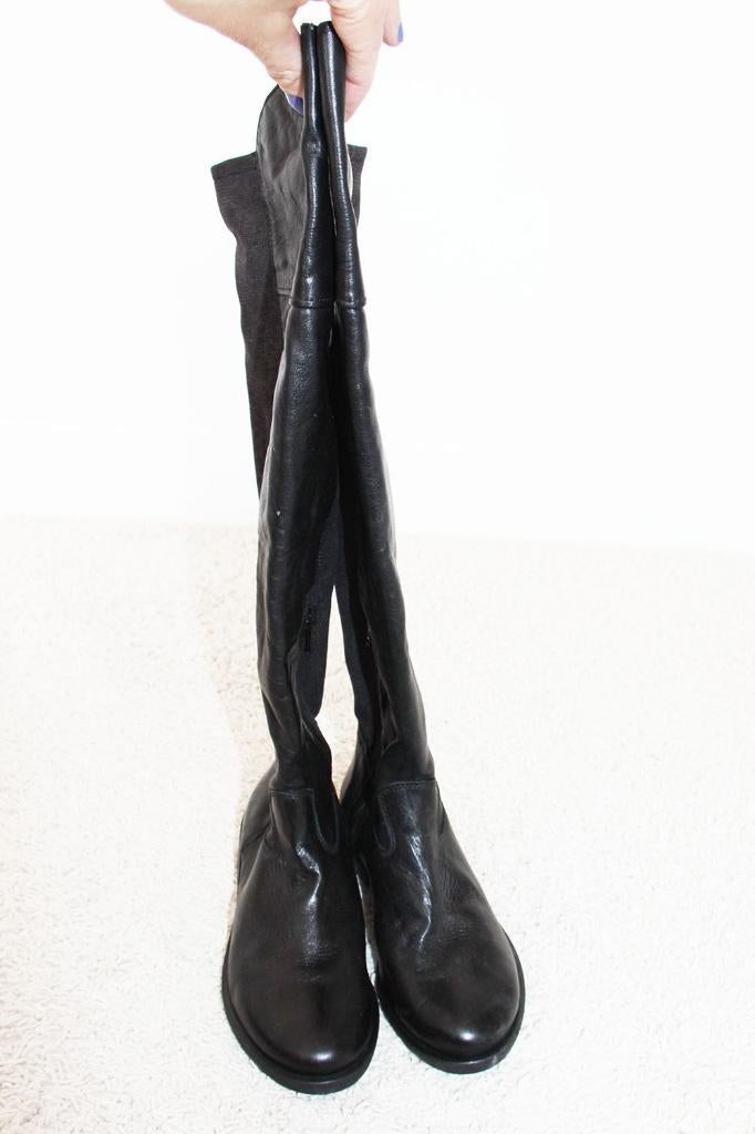Prachtige Leren Moccio Laarzen - 30 (Maat 38) € 35,-, Kleding | Dames, Schoenen, Hoge laarzen, Moccio, Zwart, Ophalen of Verzenden