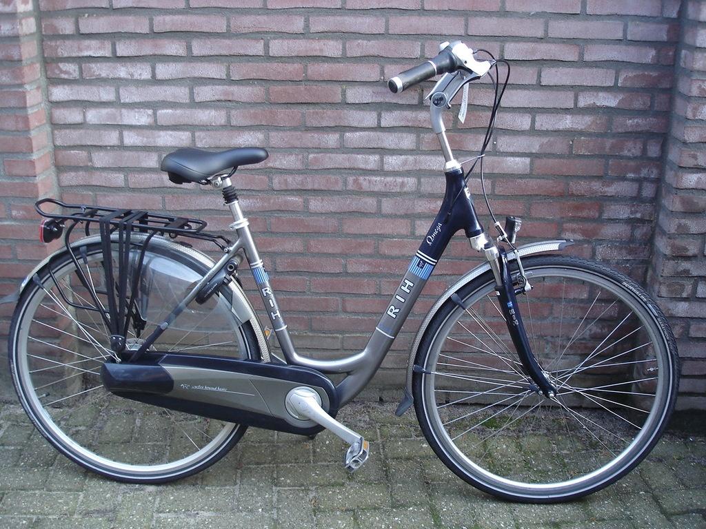 RIH Omega v.v. 8 versn. met Rollerbrakes, v. voorvork, Gebruikt, 47 tot 50 cm, Versnellingen, Ophalen