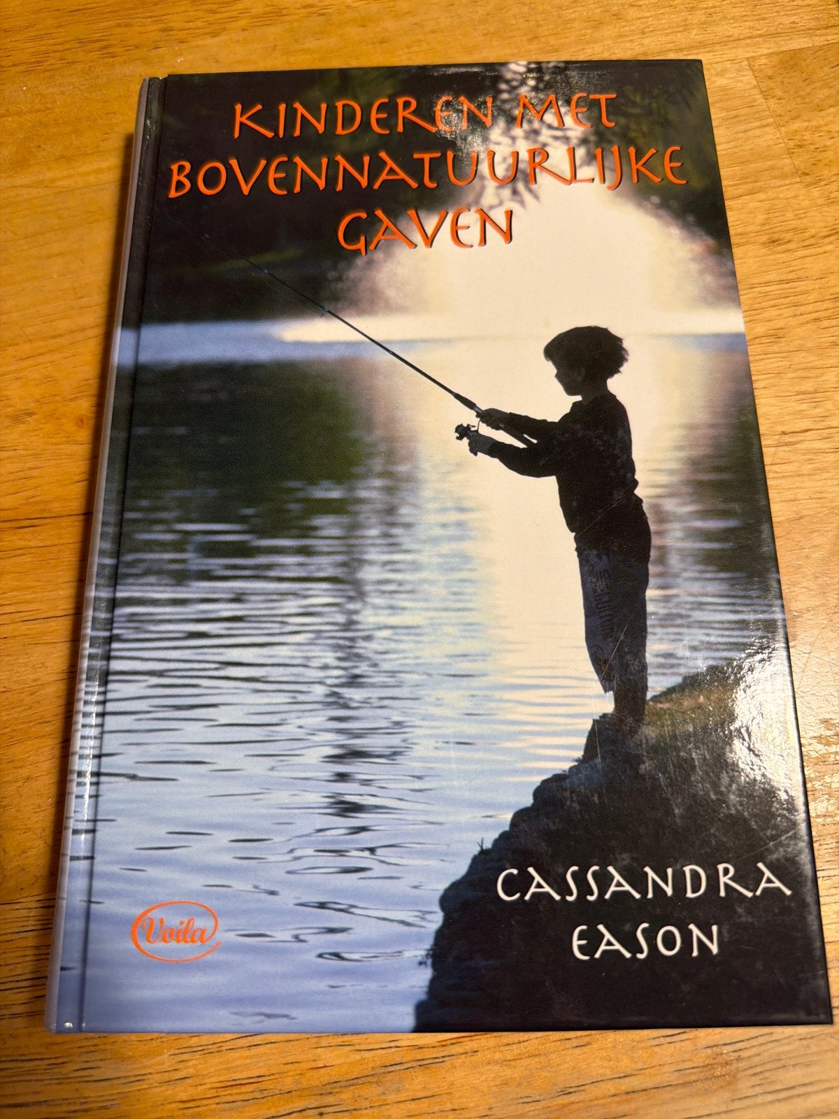 Kinderen met Bovennatuurlijke Gaven - Cassandra Eason, Boeken, Esoterie en Spiritualiteit, Ophalen of Verzenden, Zo goed als nieuw
