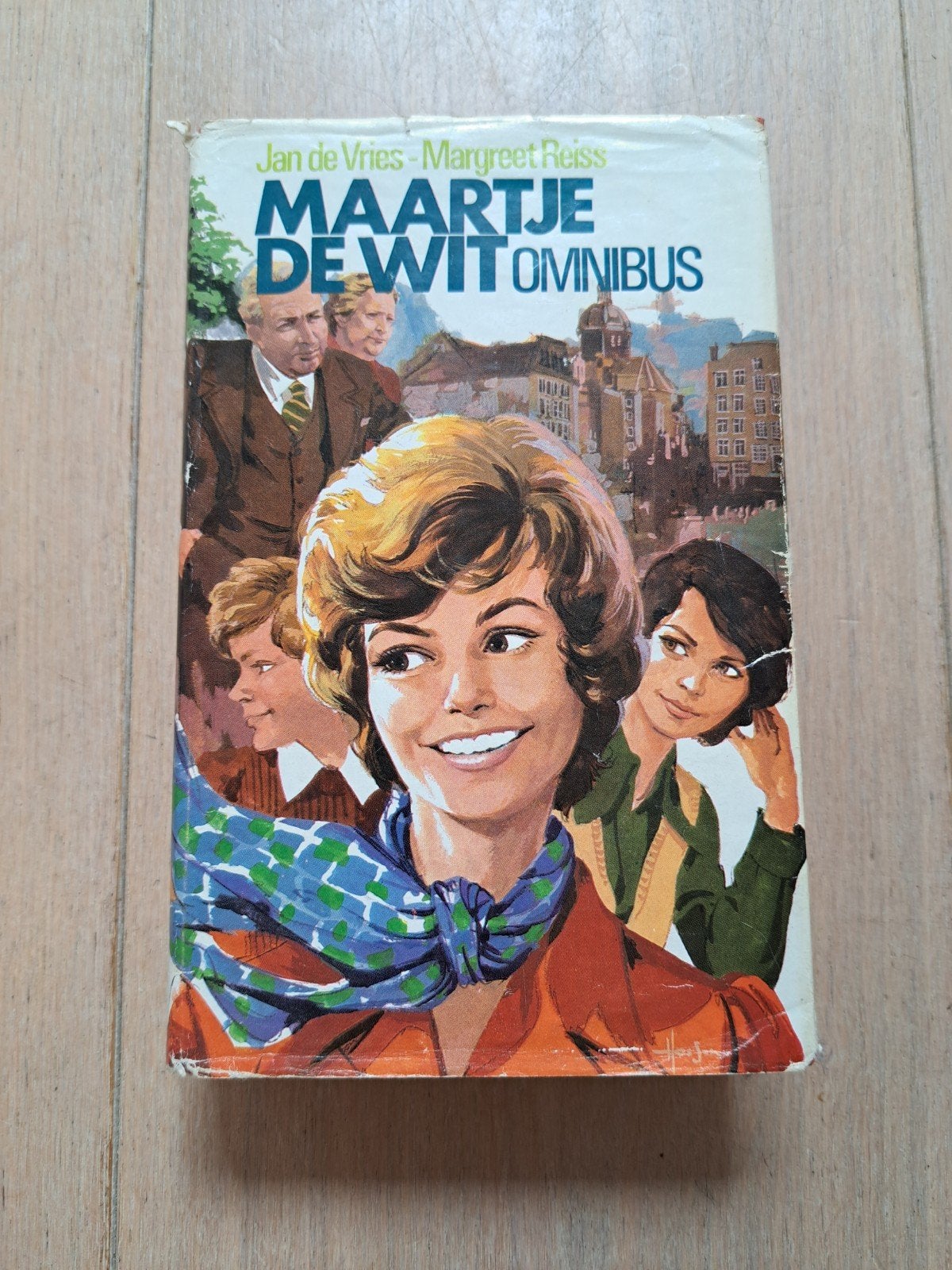 Maartje de Wit omnibus - Jan de Vries en Margreet Reiss, Boeken, Ophalen of Verzenden, Noord-Brabant